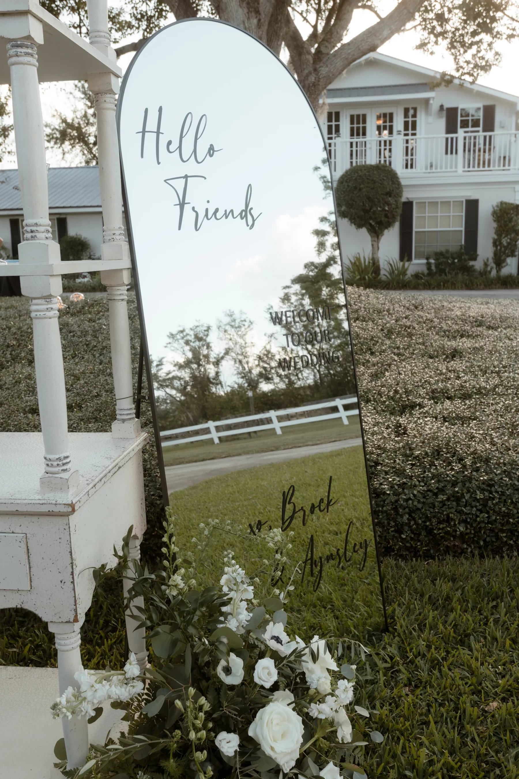 Hello Friends Classic Black Mirror Reception Welcome Wedding Sign Decor Ideas