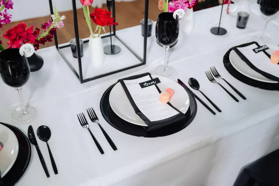 Modern Black and White Wedding Reception Place Setting Table Scape Ideas | Ybor Caterer Elite Events Catering