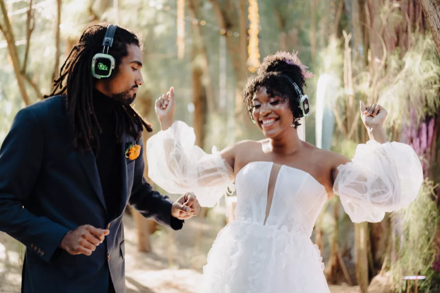 Bride and Groom Wedding Reception Silent Disco Inspiration | Tampa Bay Content Creator Behind The Vows