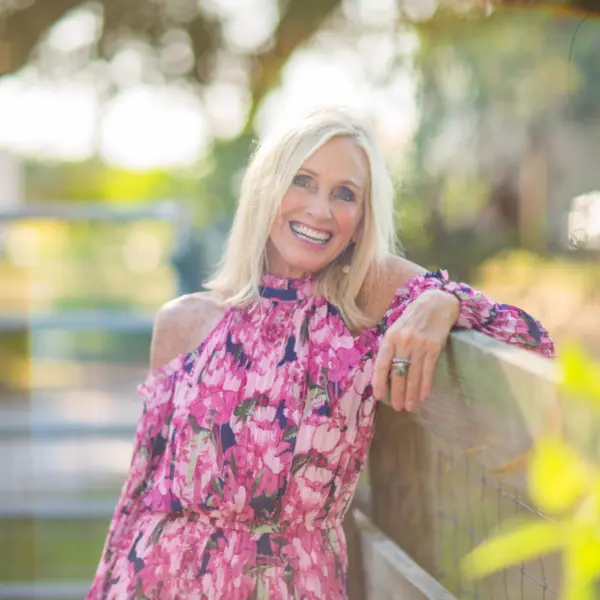 Laurie Chandler Headshot
