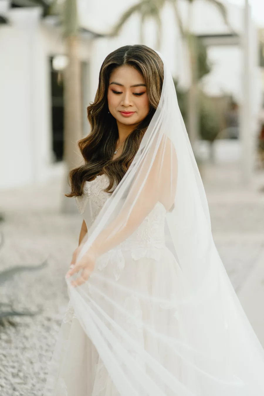 Hollywood Curls Bridal Wedding Hair Inspiration | Lakeland Photographer and Videographer J&S Media