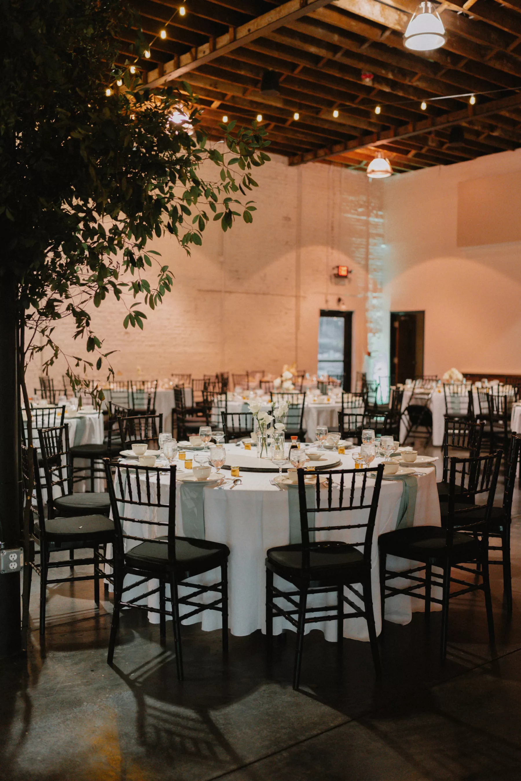 Modern Industrial White and Black Wedding Reception Decor Ideas | Lakeland Venue Haus 820