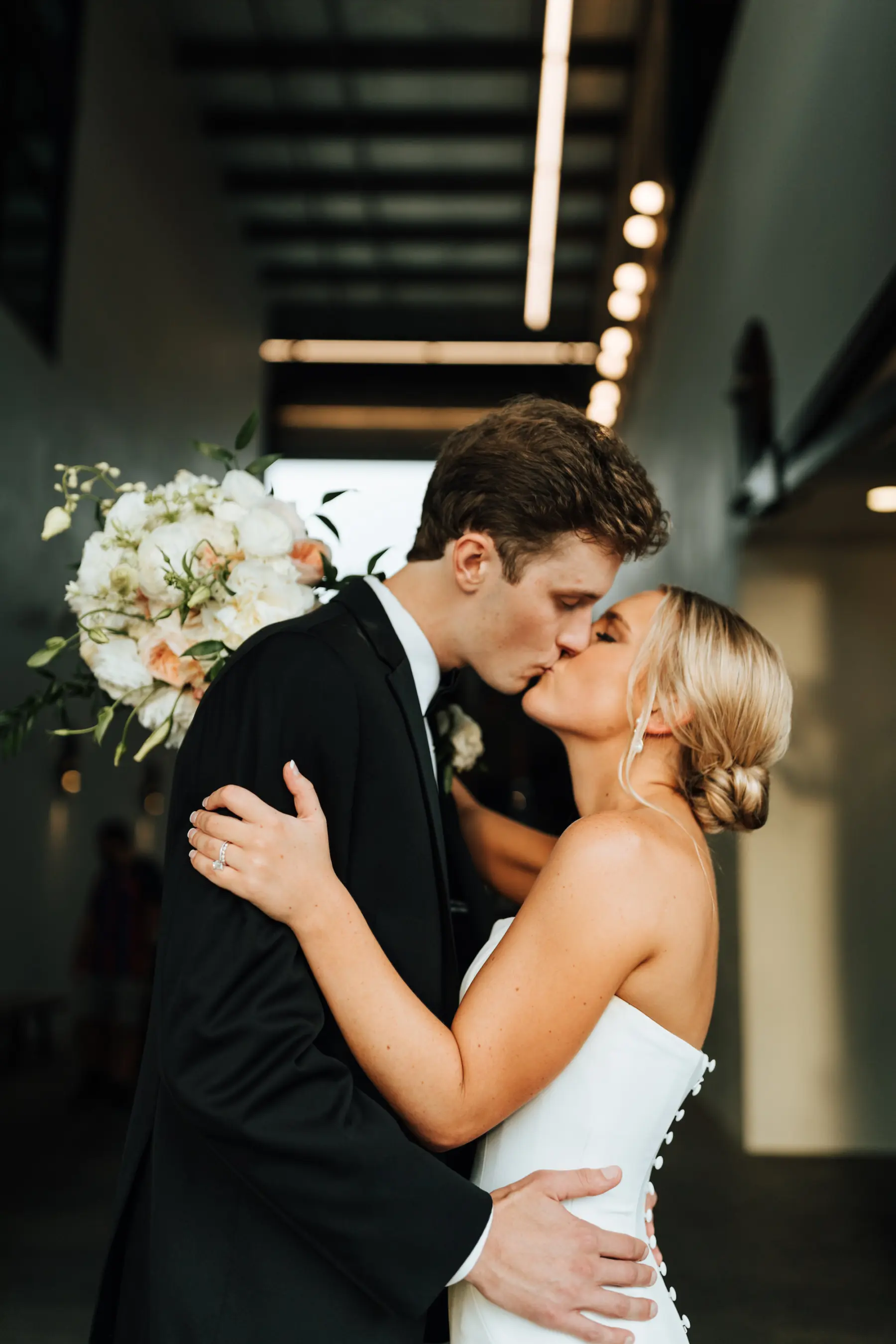 Wedding Portrait | Tampa Photographer Amber McWhorter Photography | Planner B Eventful