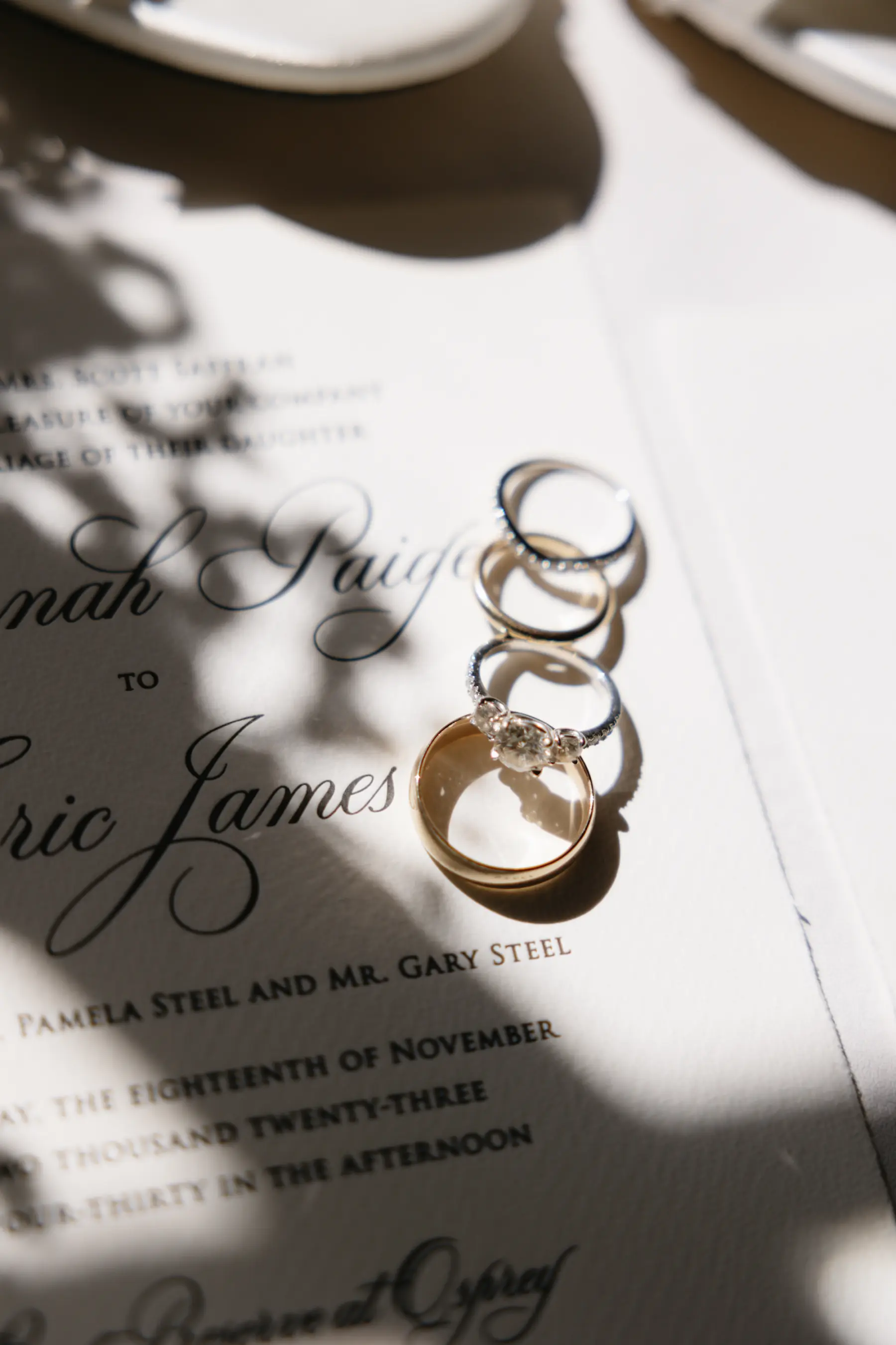 Round Diamond Ring with Gold Wedding Band Ideas