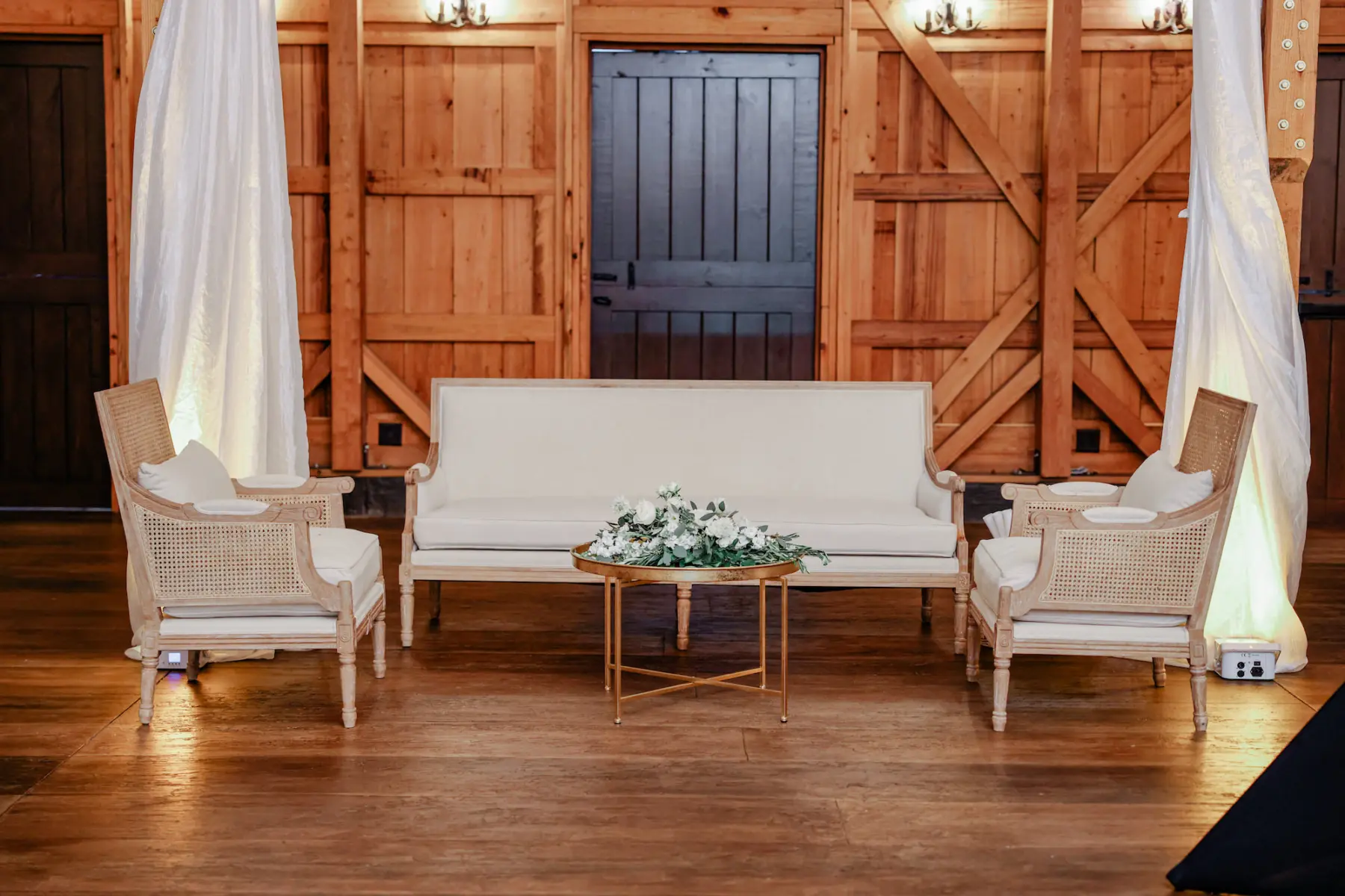 Neutral Linen Wedding Reception Lounge Furniture | Tampa Bay Kate Ryan Event Rentals