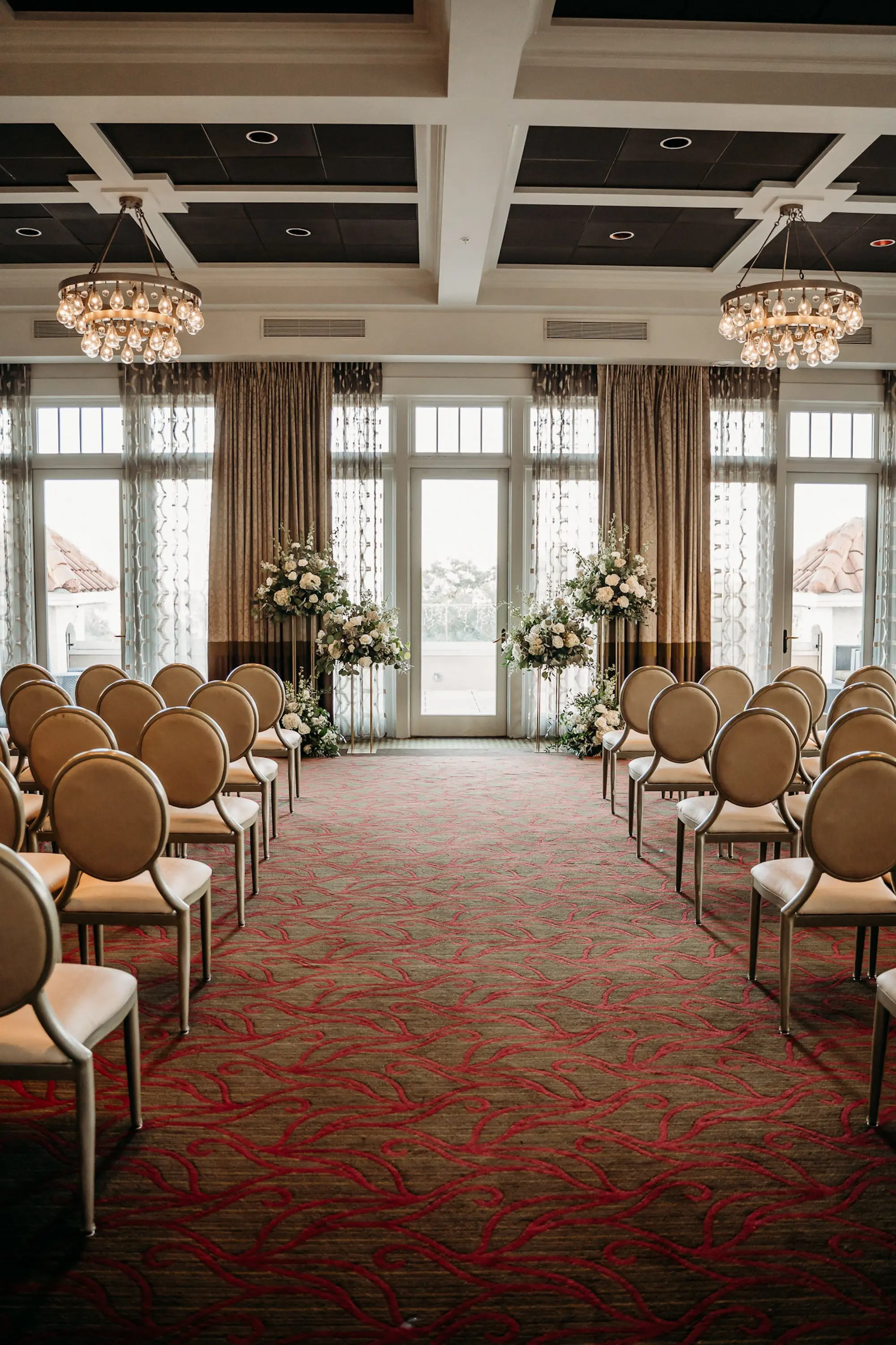 Luxurious Fall Grand Ballroom Wedding Ceremony Inspiration | Timeless Whites Roses, Hydrangeas, and Greenery Altar Decor Arrangements Ideas | Tampa Bay Planner Blue Skies Weddings and Events | Downtown St. Pete Boutique Hotel Wedding Venue The Birchwood