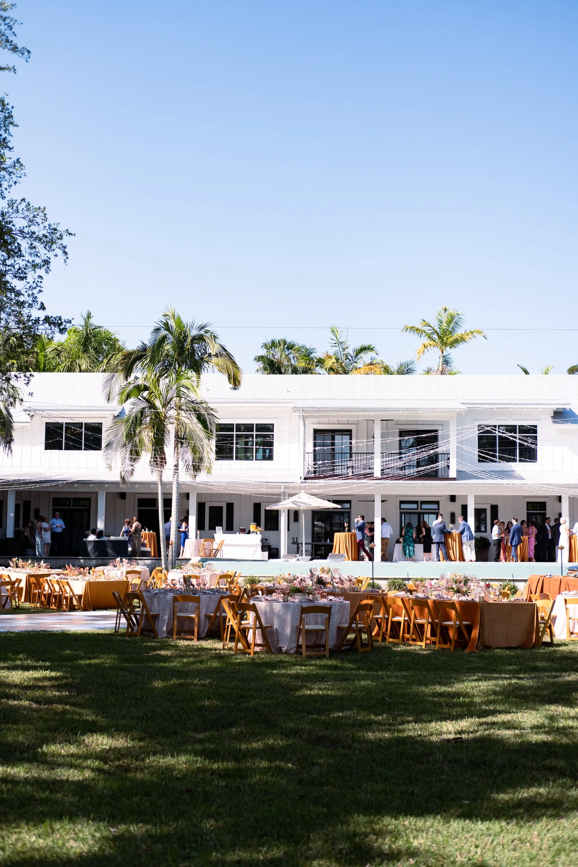 Romantic Boho Outdoor Spring Wedding Reception Decor Ideas | Bradenton Event Venue Jubilee Estate