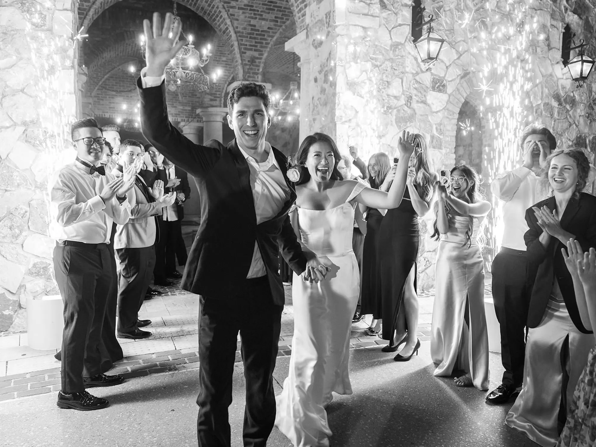 Black and White Bride and Groom Wedding Reception Goodbye Portrait | South Tampa Photographer Eddy Almaguer Photography