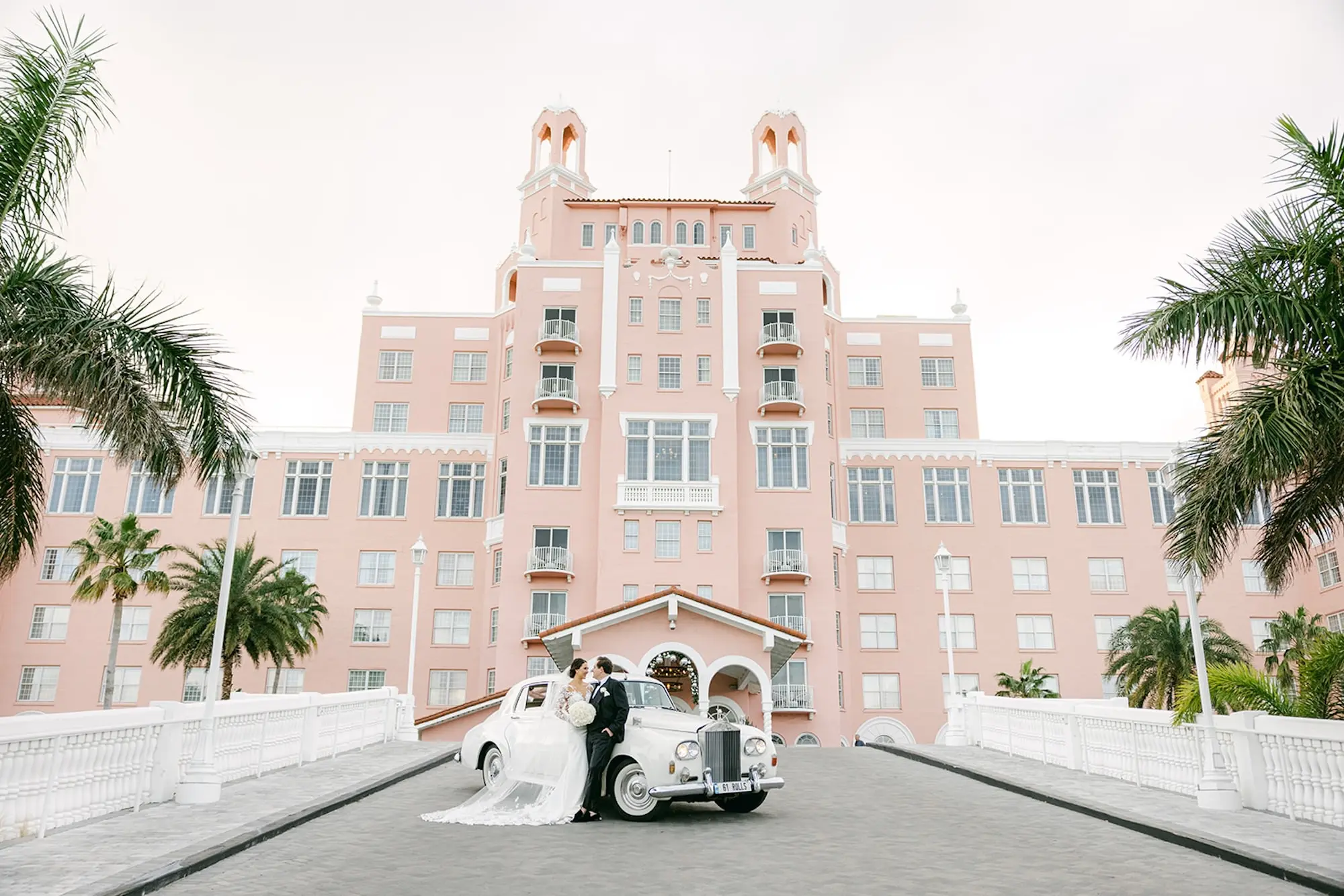 23Luxurious Ivory and Gold Wedding Decor St. Pete Wedding Venue Don CeSar - Luxurious, Ivory and Gold St. Pete Beach Wedding | The Don CeSar Bride and Groom Wedding Portrait | Tampa Bay Event Venue The Don CeSar