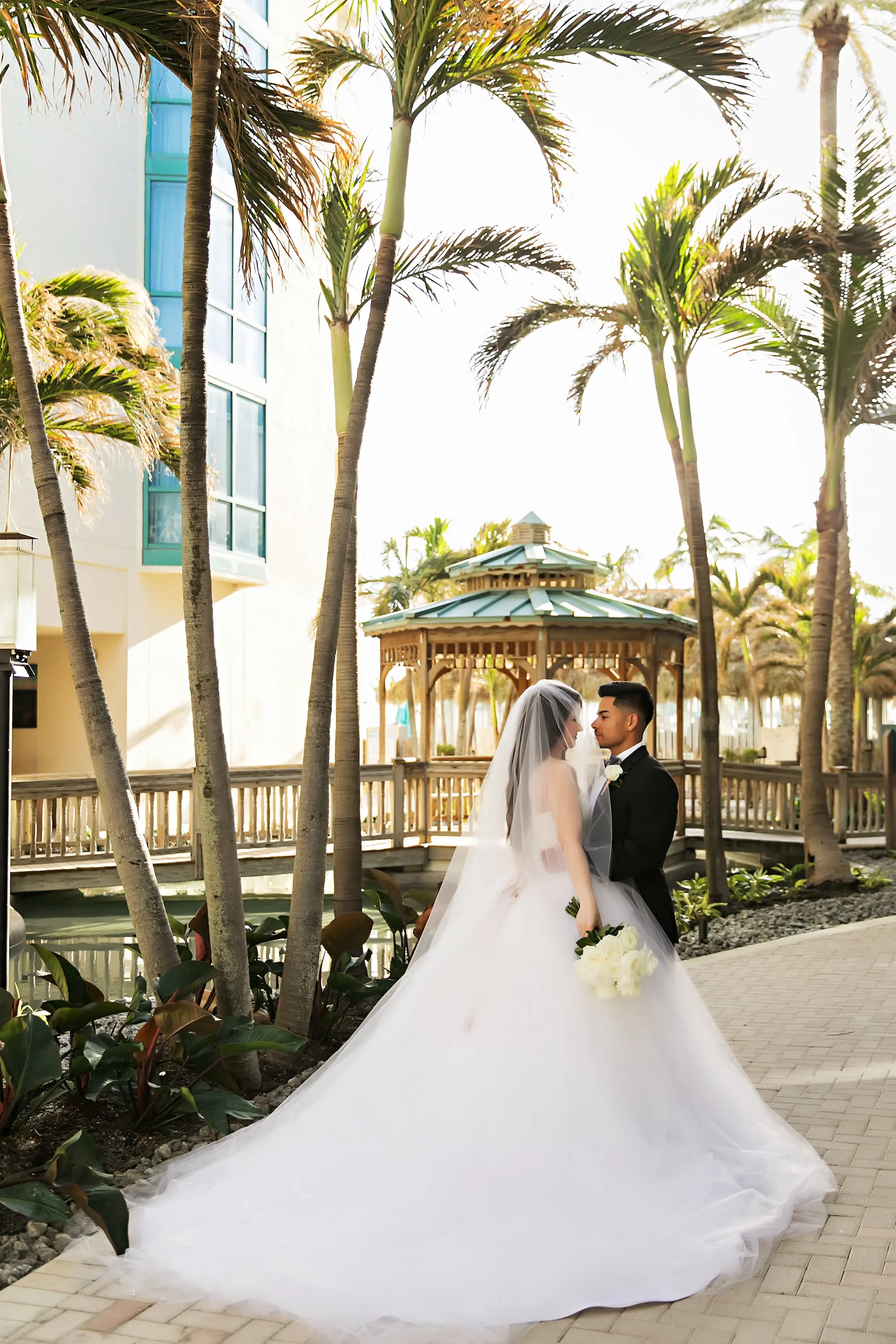 Bride and Groom Wedding Portrait | Tampa Bay Photographer Limelight Photography