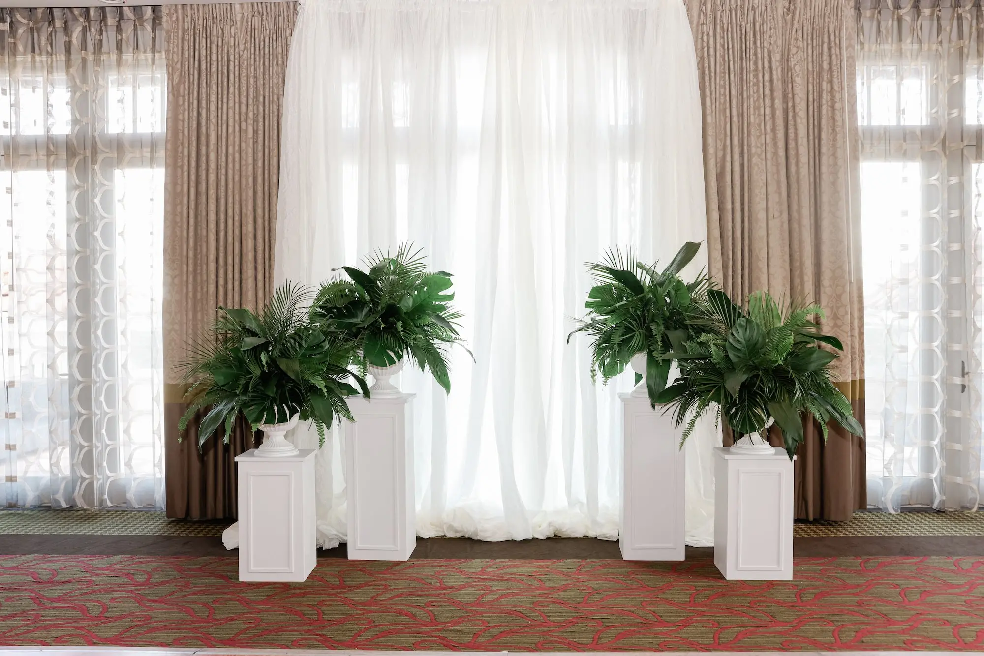 12Elegant Green White and Gold Ballroom Wedding jpg - Tropical Green and White Downtown St. Pete Wedding | The Birchwood Elegant Green, White, and Gold Ballroom Wedding Ceremony Altar Decor Ideas | Palm Leaves and Monstera