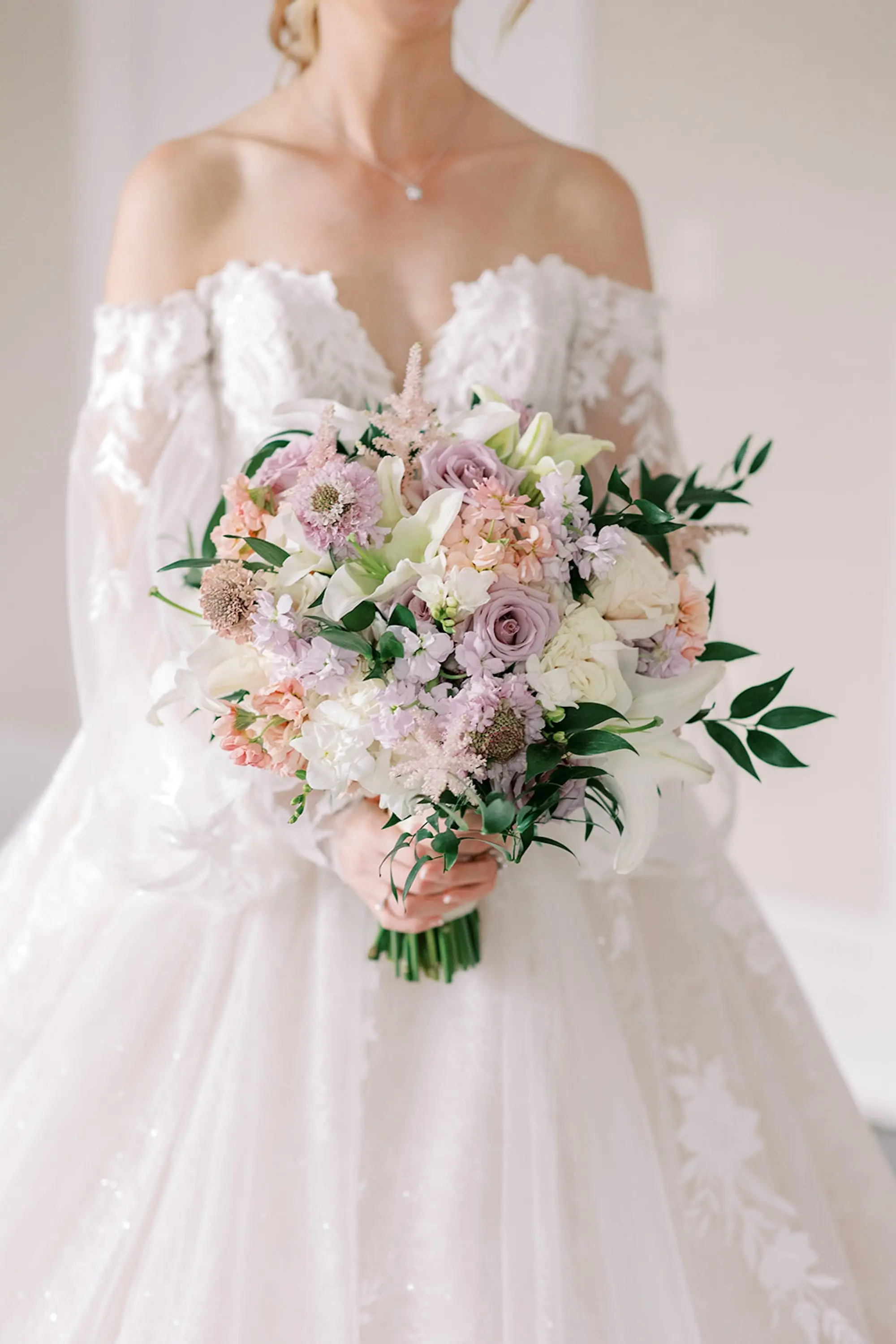 Pastel Soft Pink, Blush, Lavender, Yellow, Lilies, Roses, Hydrangeas Bridal Wedding Bouquet Ideas | South Tampa Photographer Eddy Almaguer Photography