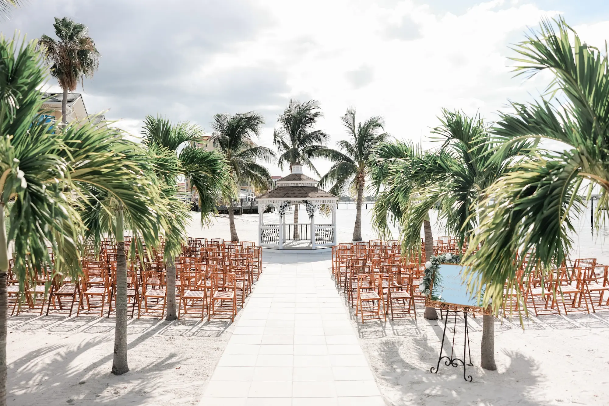 Classic Waterfront St. Pete Wedding | Isla Del Sol Yacht & Country Club