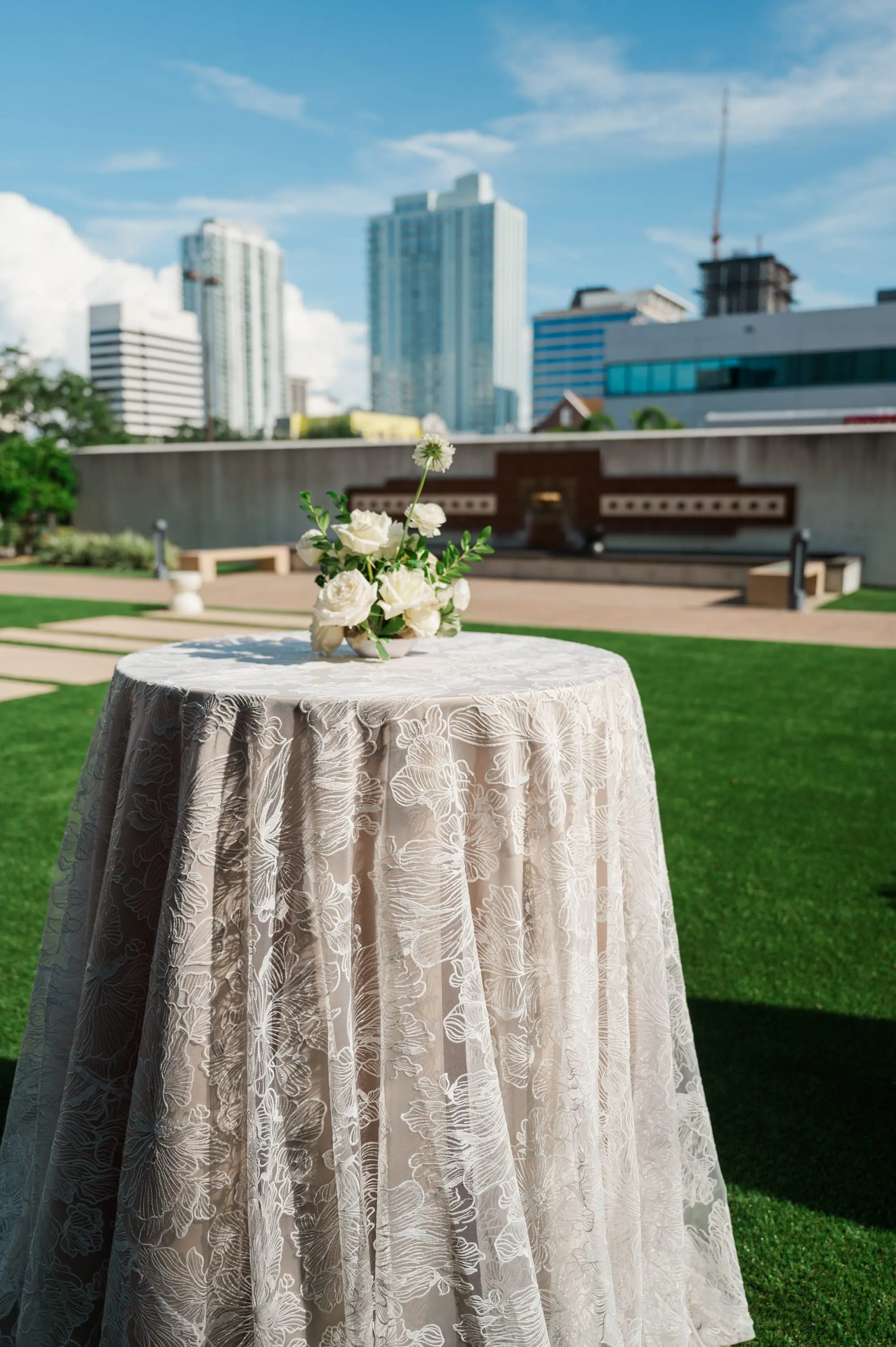 Sophisticated Cream and Taupe Modern Wedding Reception Happy Hour Inspiration | Florist Bruce Wayne Florals