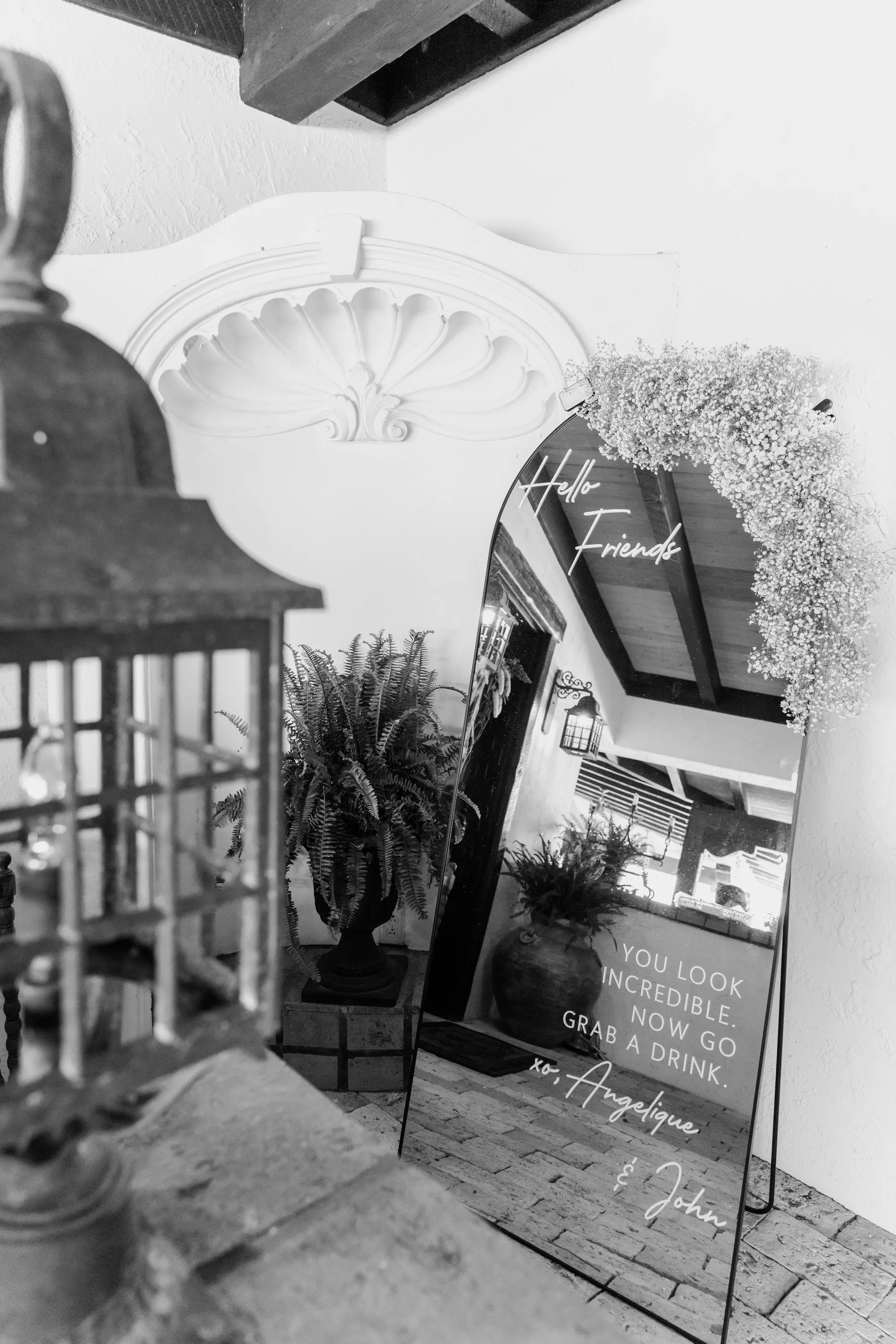 Black Frame Modern Mirror Wedding Reception Bar Sign Decor Inspiration | Baby's Breath Reception Decor Ideas