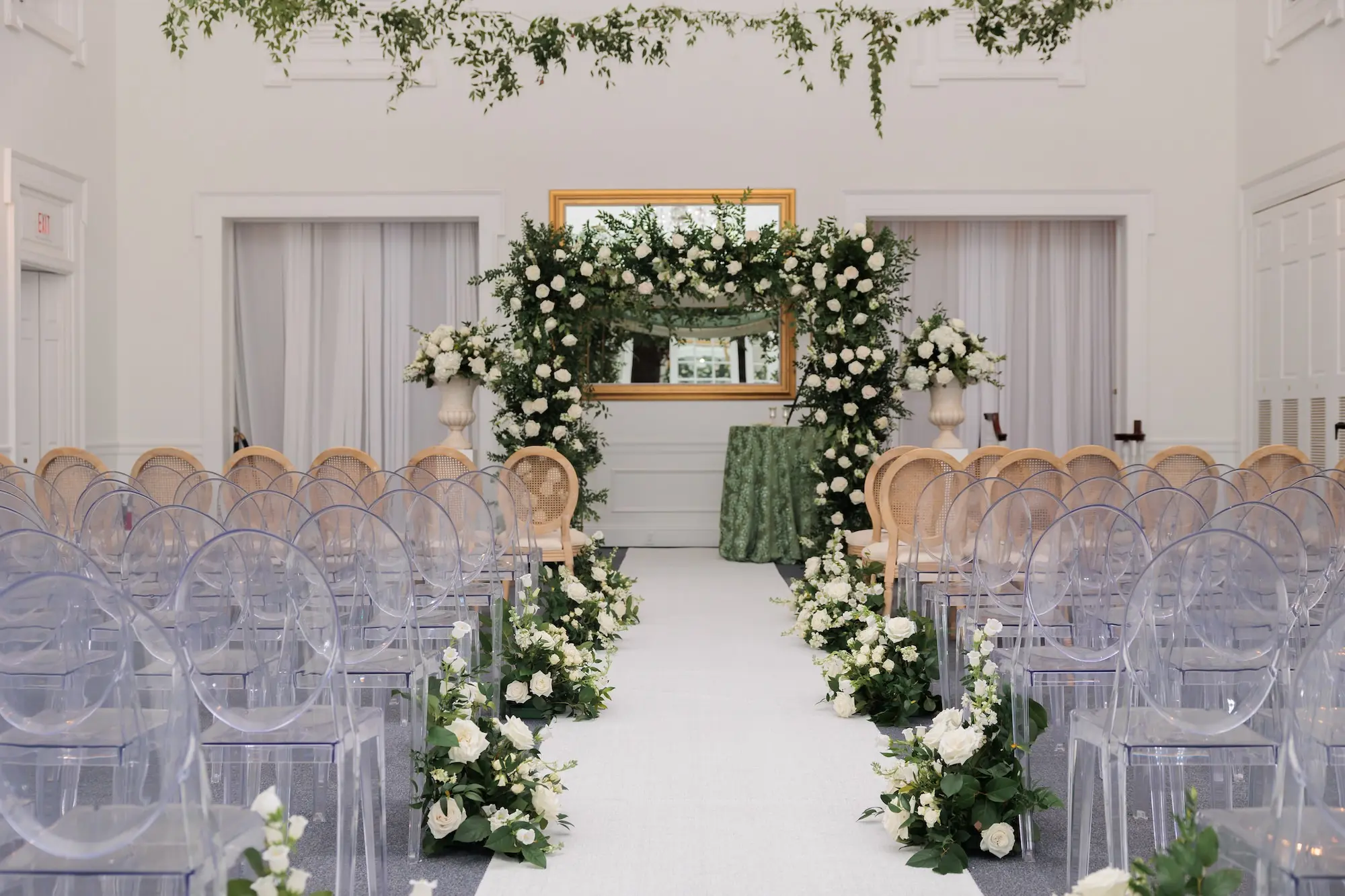 21TImeless Green White and Gold Wedding Inspiration Venue Tampa Yacht and Country Club jpg - Timeless Green, White and Gold Wedding | Tampa Yacht and Country Club Timeless Green, White and Gold Wedding Ceremony Decor Ideas | Event Venue Tampa Yacht and Country Club | Florist Save The Date Florida | Planner Eventfull Weddings