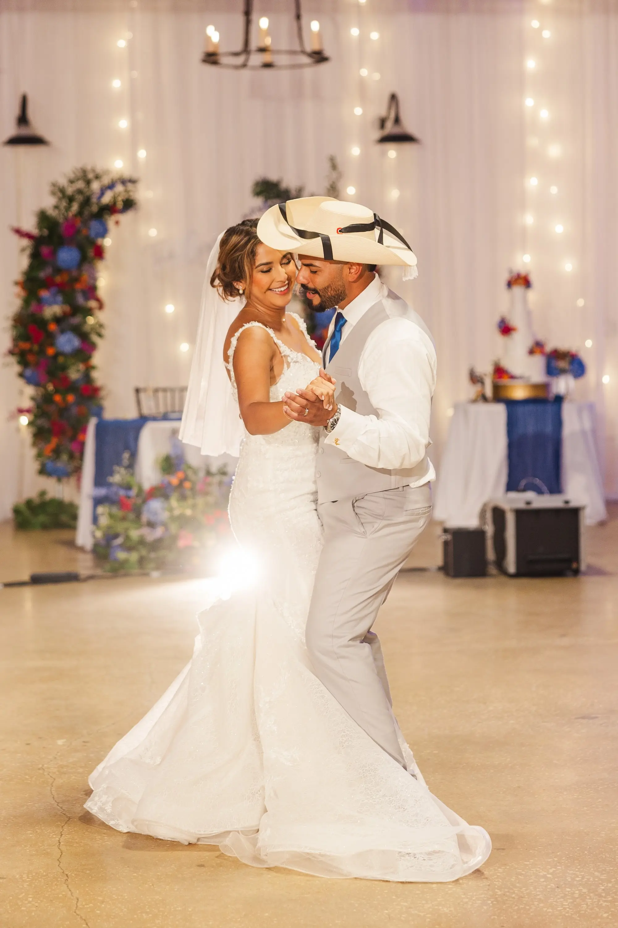 36Vibrant Blue Mexican Wedding Ideas - Blue Mexican-Inspired Winter Haven Wedding | Venue 650 Bride and Groom First Dance Wedding Portrait | Tampa Bay Photographer Mary Anna Photography