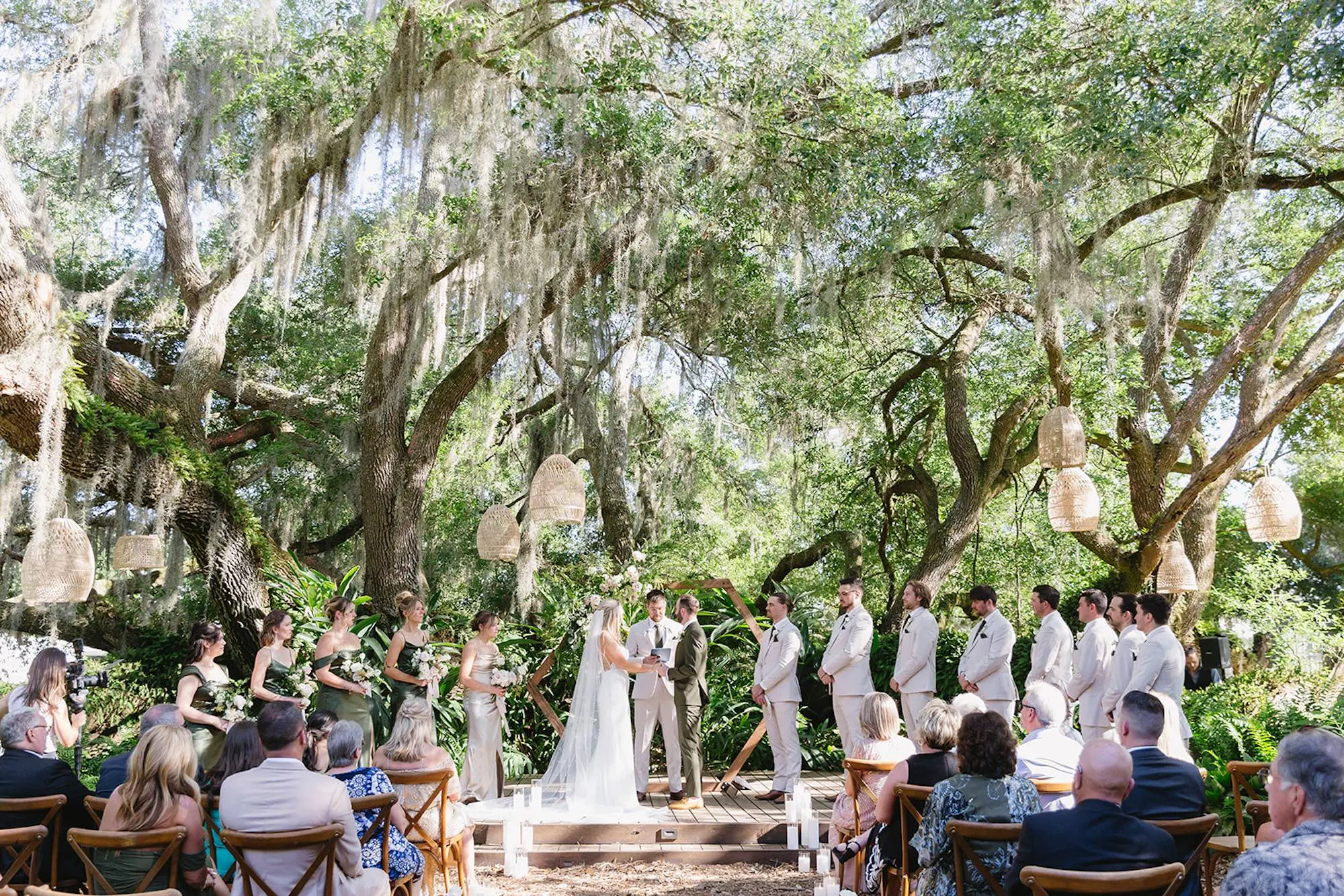Romantic, Spring Garden Seffner Wedding | Mill Pond Estate