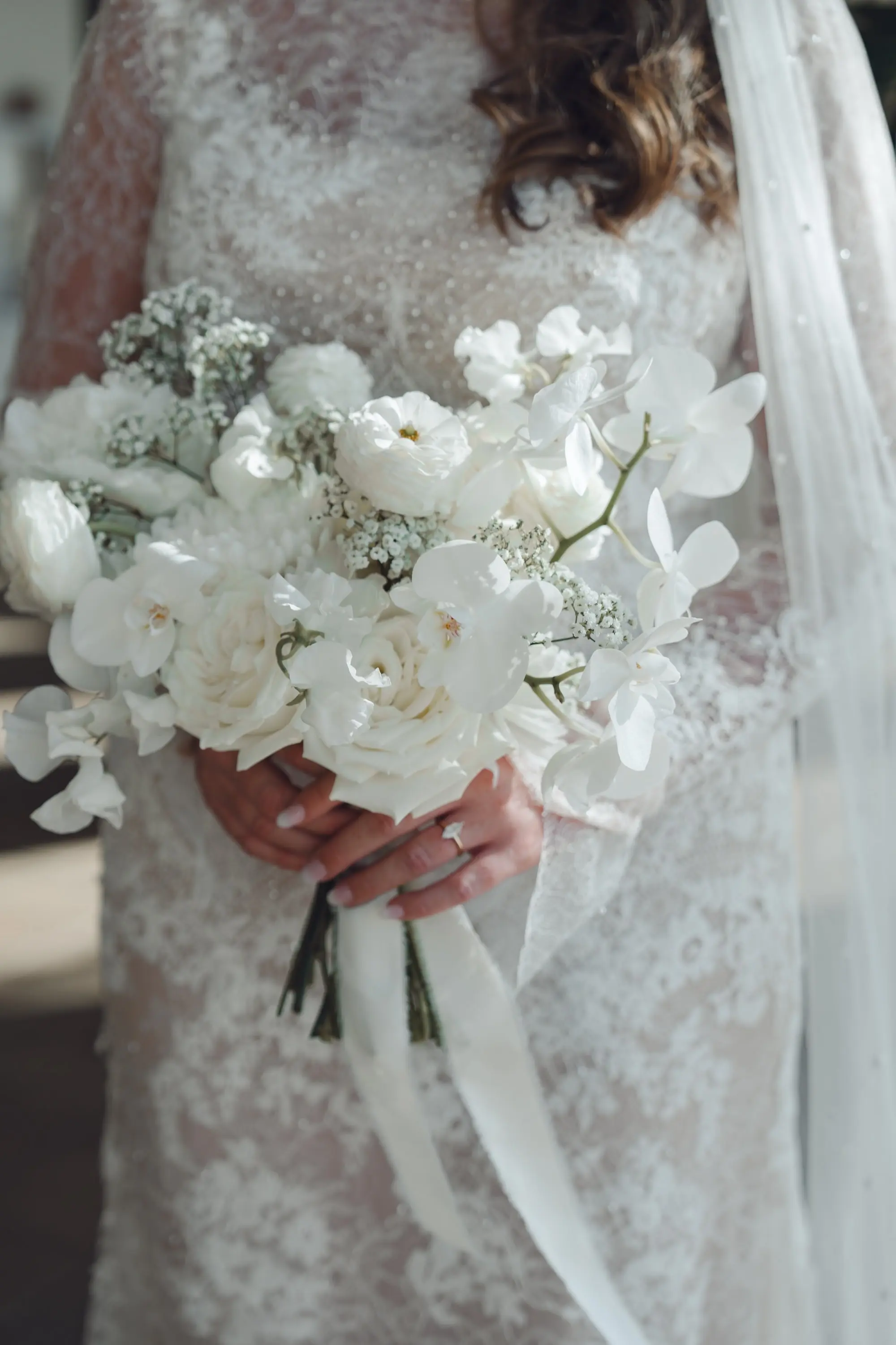 Romantic Monochromatic White Flower Bridal Bouquet