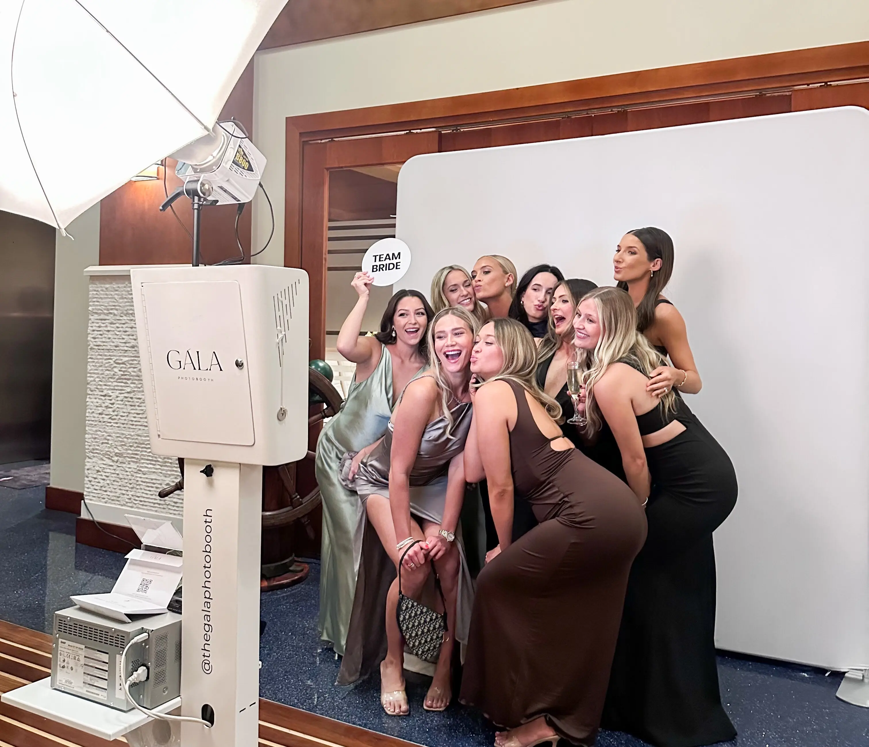 photo booth rental tampa 6 1 jpg