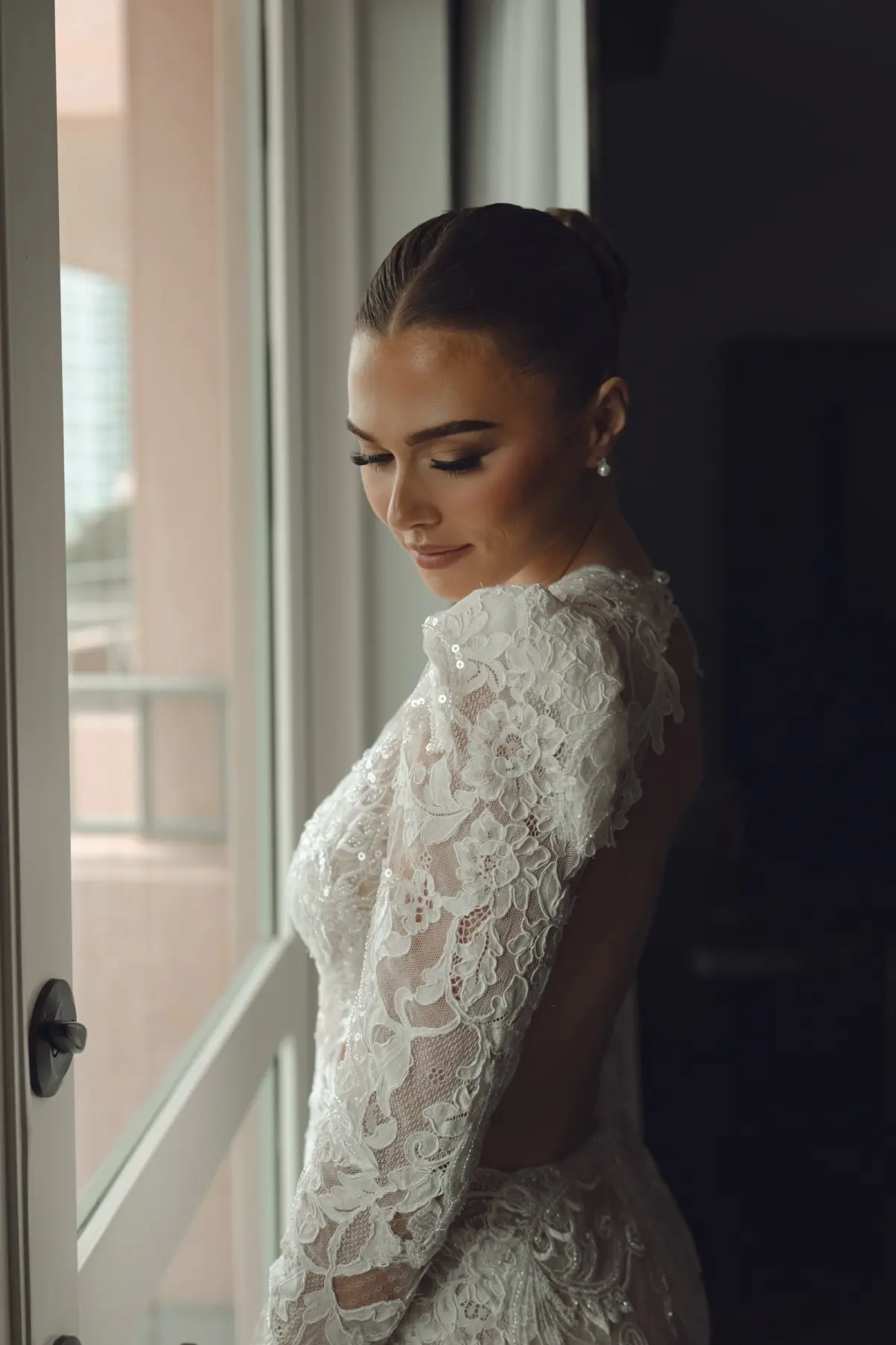 10Luxurious Ivory Neutral Ballroom Wedding Inspiration - “Best Of” 2025: Wedding Portraits Luxurious White Lace Yolancris Wedding Dress Ideas