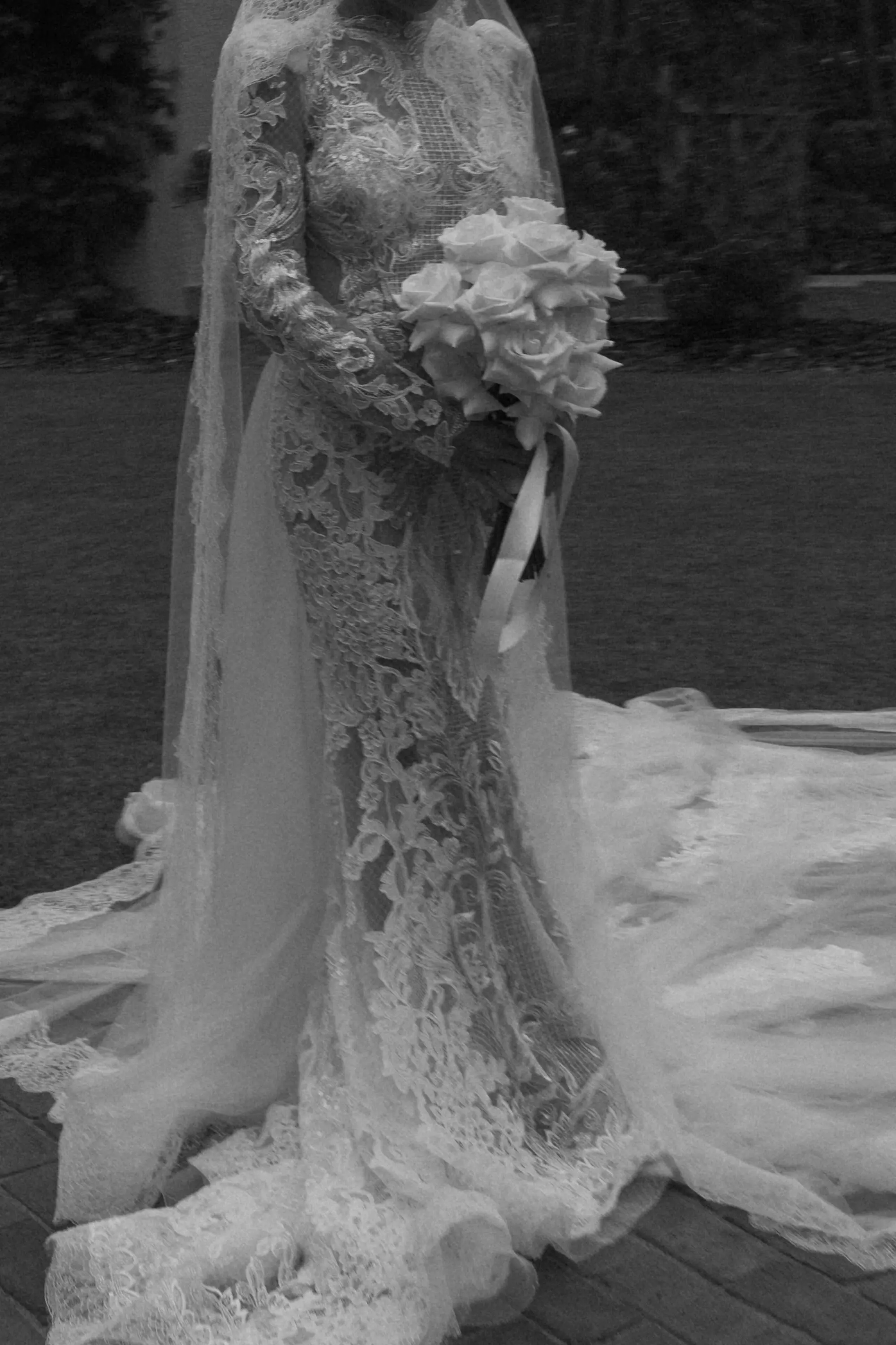 12Luxurious Ivory Neutral Ballroom Wedding Inspiration - Luxurious, Ivory Downtown St. Pete Wedding | The Vinoy Luxurious White Lace Yolancris Wedding Dress Ideas
