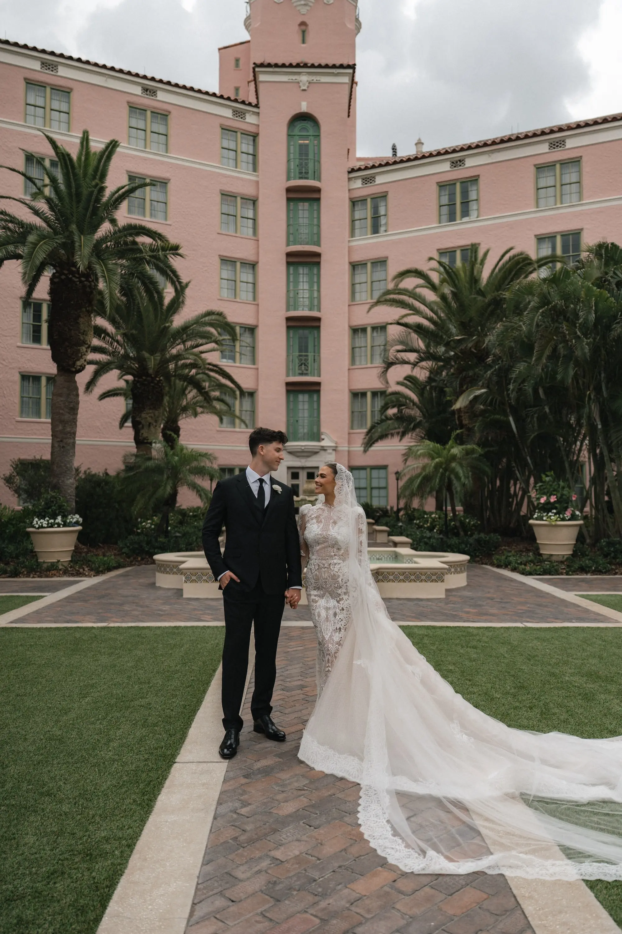 17Luxurious Ivory Neutral Ballroom Wedding Inspiration St Pete Venue The Vinoy - Luxurious, Ivory Downtown St. Pete Wedding | The Vinoy Bride and Groom Wedding Portrait | St Pete Event Venue The Vinoy