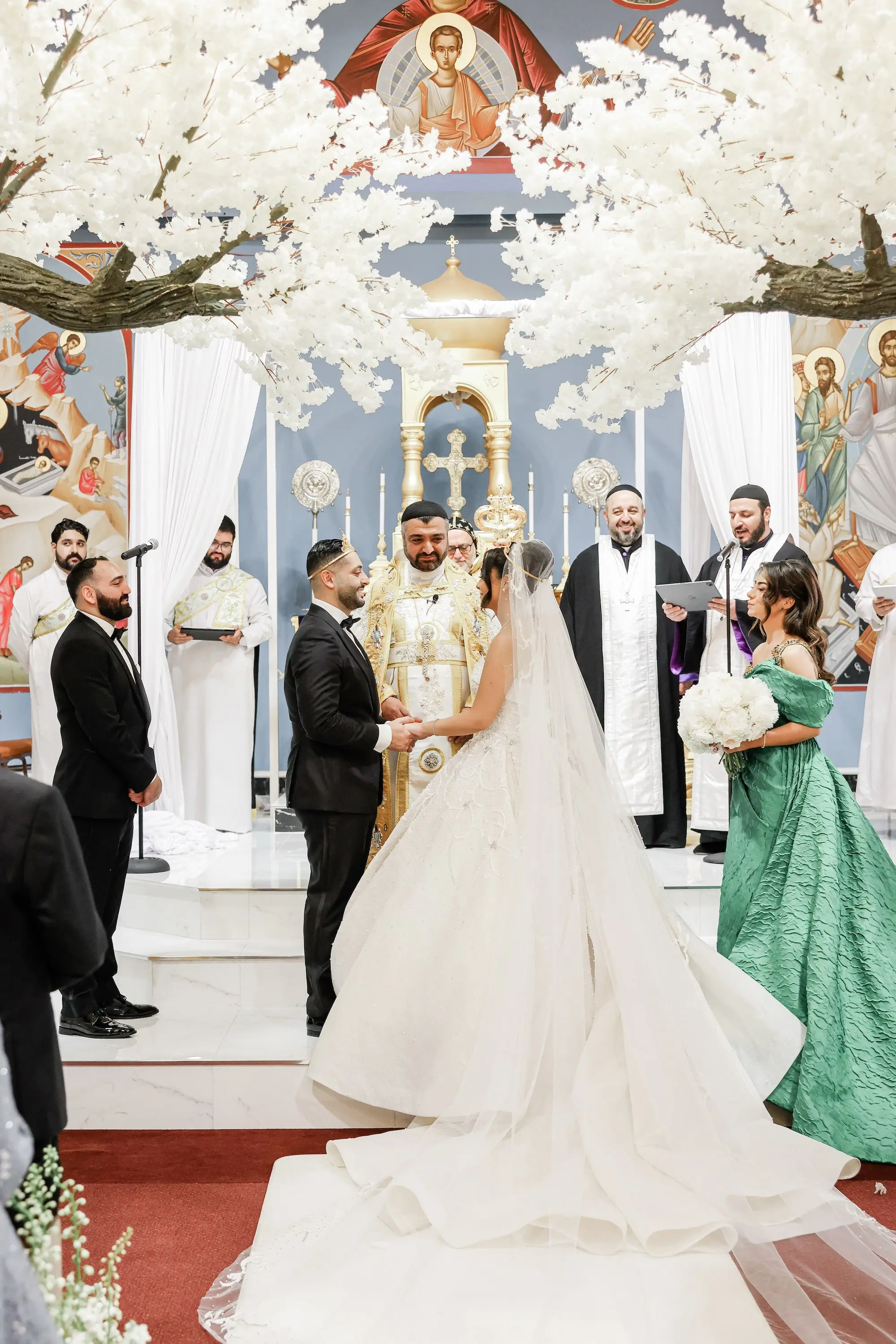 Luxurious Cream, White, and Gold Orthodox Wedding Ceremony Inspiration