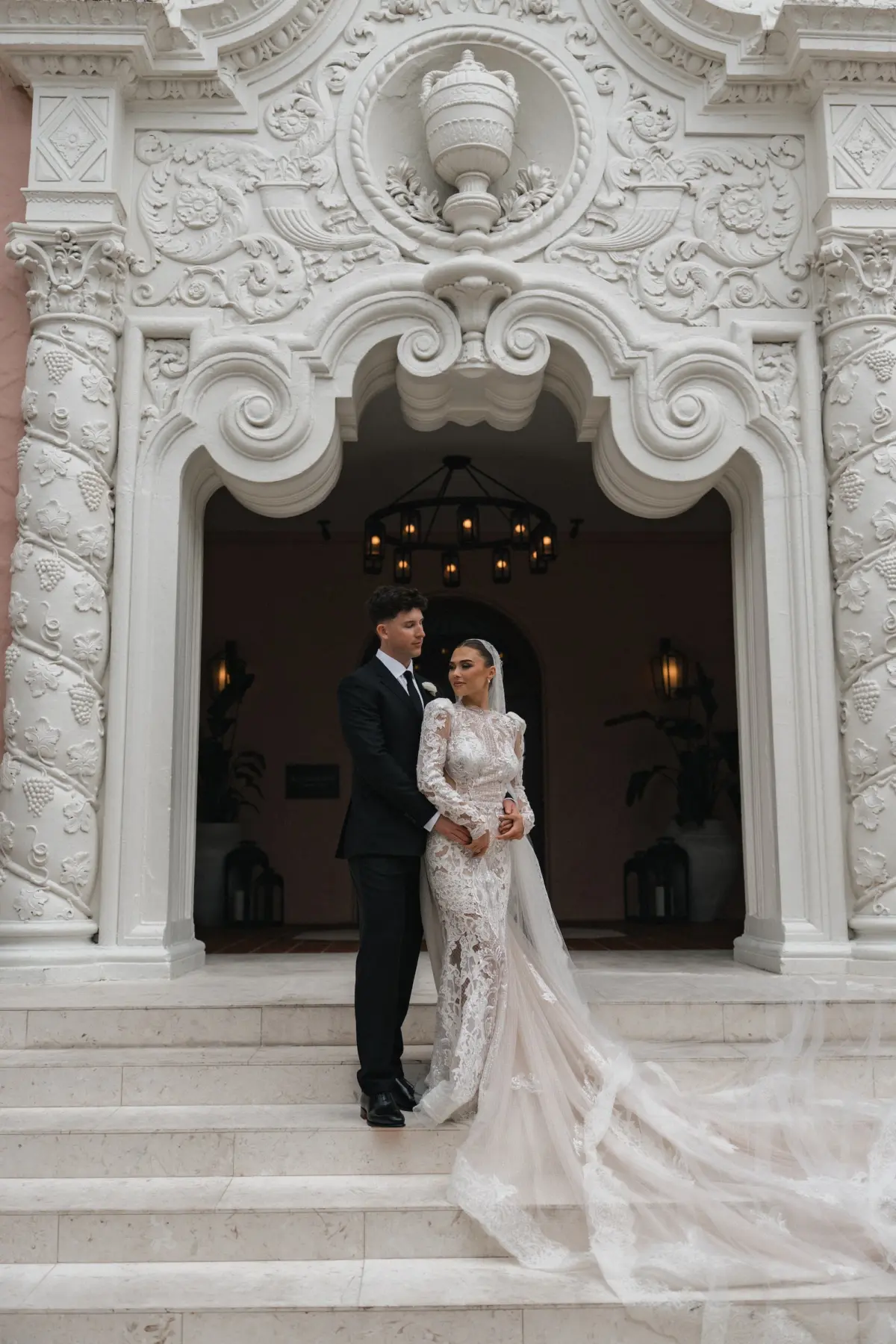 22Luxurious Ivory Neutral Ballroom Wedding Inspiration St Pete Venue The Vinoy - “Best Of” 2025: Wedding Portraits Bride and Groom Wedding Portrait | St Pete Event Venue The Vinoy