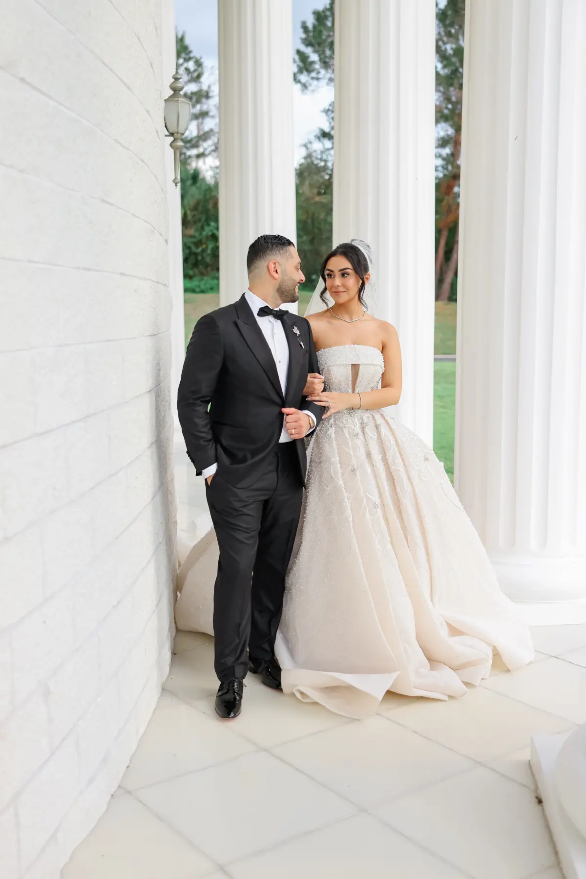 29Luxurious Cream White and Gold Ballroom Wedding Inspiration Whitehurst Gallery Venue - “Best Of” 2025: Wedding Portraits Bride and Groom Wedding Portrait | Tampa Bay Event Venue Whitehurst Gallery | Photographer Lifelong Photography Studio