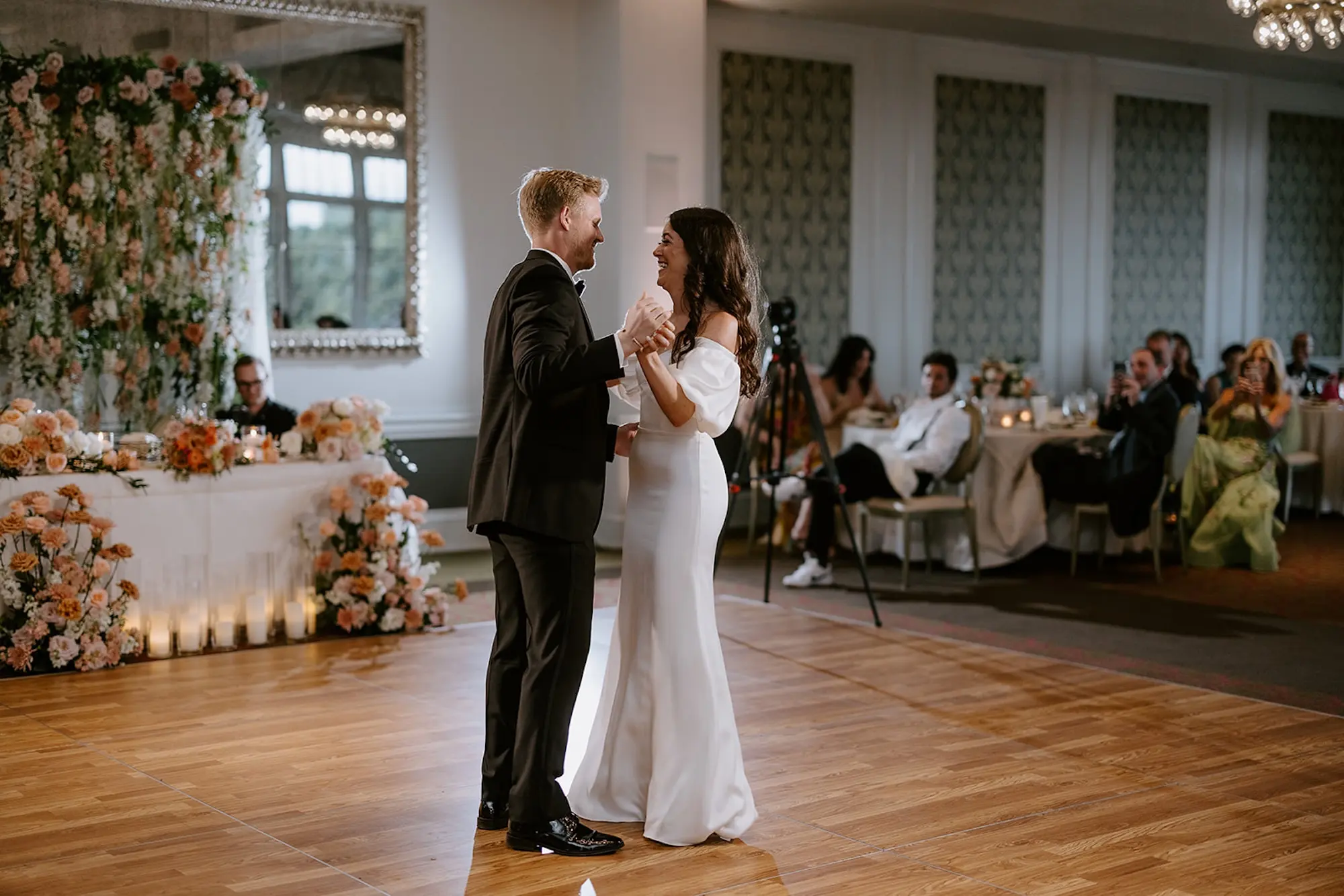 First Dance 2 tiffanyjoyphoto - Tampa Bay Venues Offering Intimate Wedding Elopement Packages First Dance 2 tiffanyjoyphoto