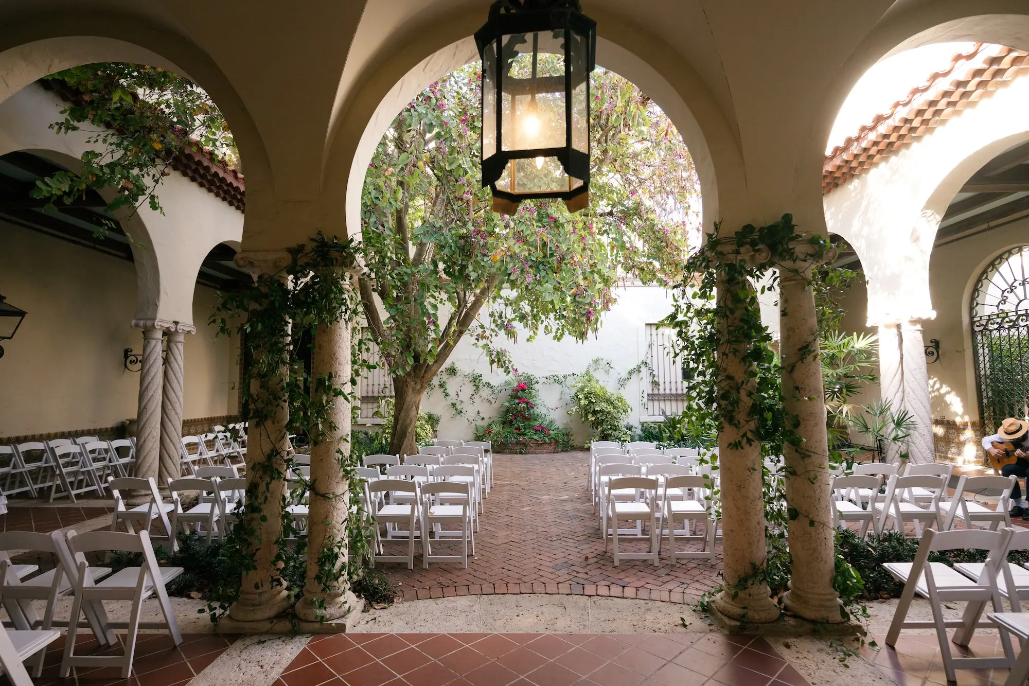 Emerald Green and Pink Tropical Wedding Ceremony Decor Ideas | St Pete Event Venue Musuem of Fine Art