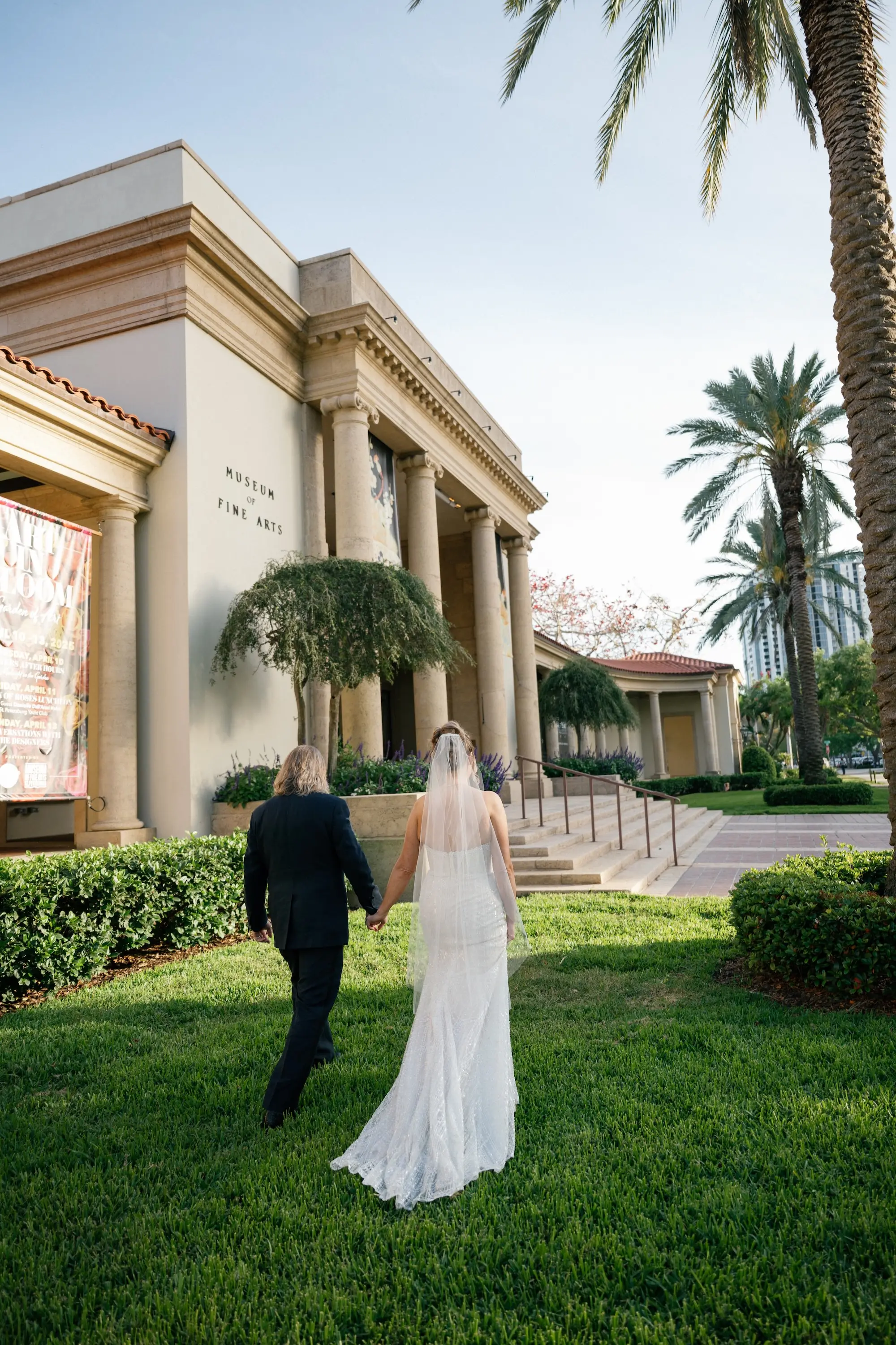Bride and Groom Wedding Portrait | St Pete Event Venue Musuem of Fine Art | Tampa Bay Photographer Dewitt For Love