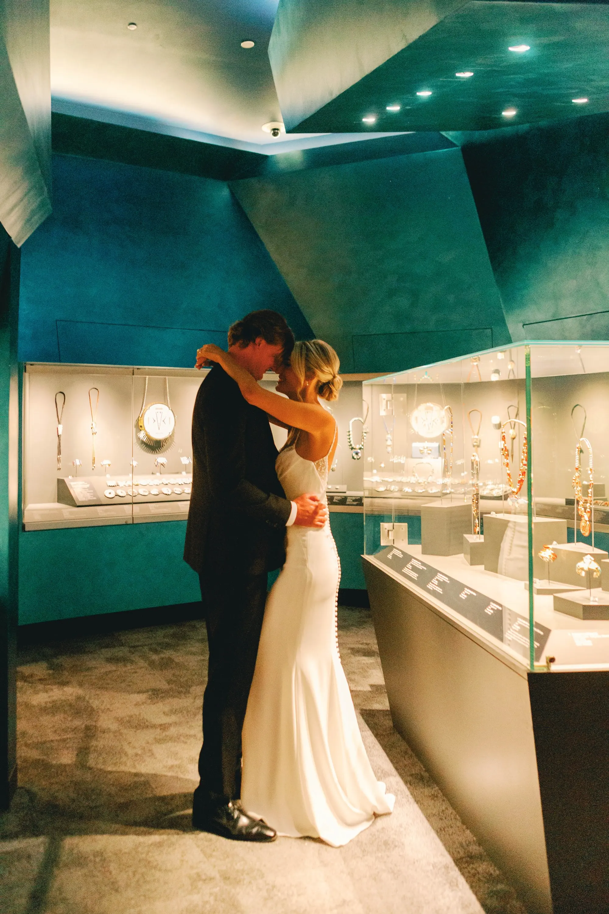 27Classic White and Green Wedding Ideas - Classic, White and Green St. Pete Wedding | The James Museum of Western & Wildlife Art Bride and Groom in Gallery of Downtown St. Pete Wedding Venue The James Museum Wedding Portrait