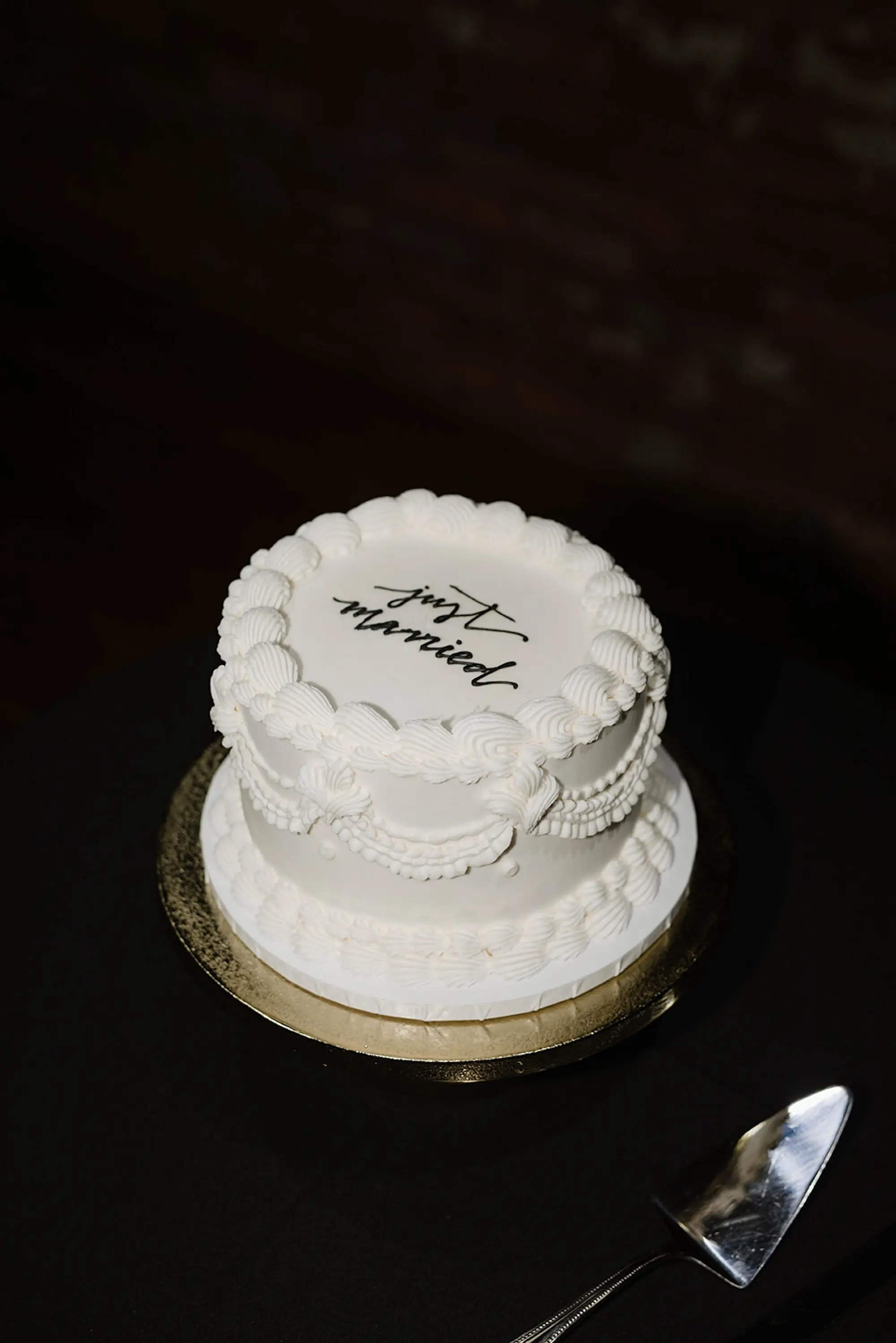 Round White Simple White Wedding Cake Inspiration