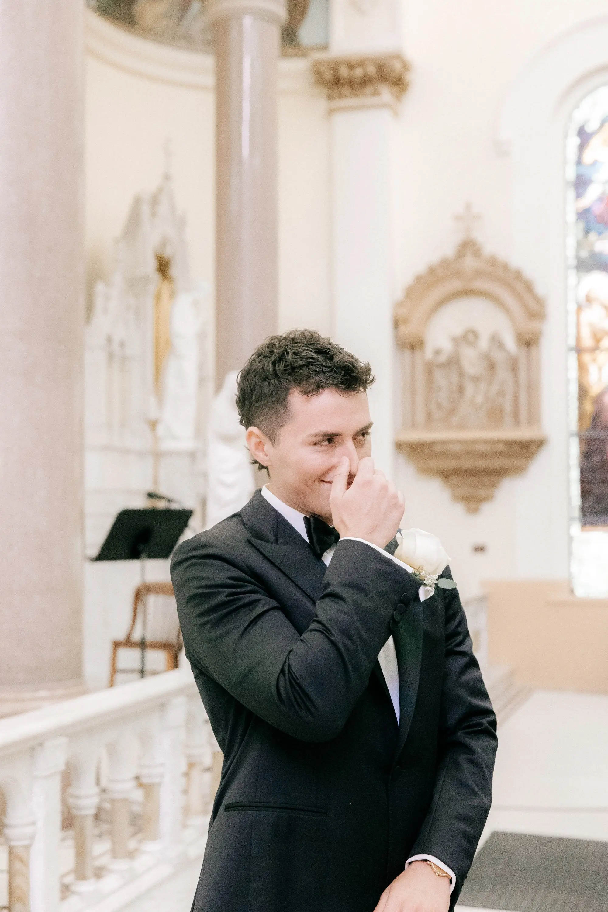12Classic Gold and White Wedding Decor Inspiration - Classic, Ivory Rooftop Wedding | Grand Hyatt Tampa Bay Groom's Reaction to Bride Walking Down Wedding Ceremony Aisle
