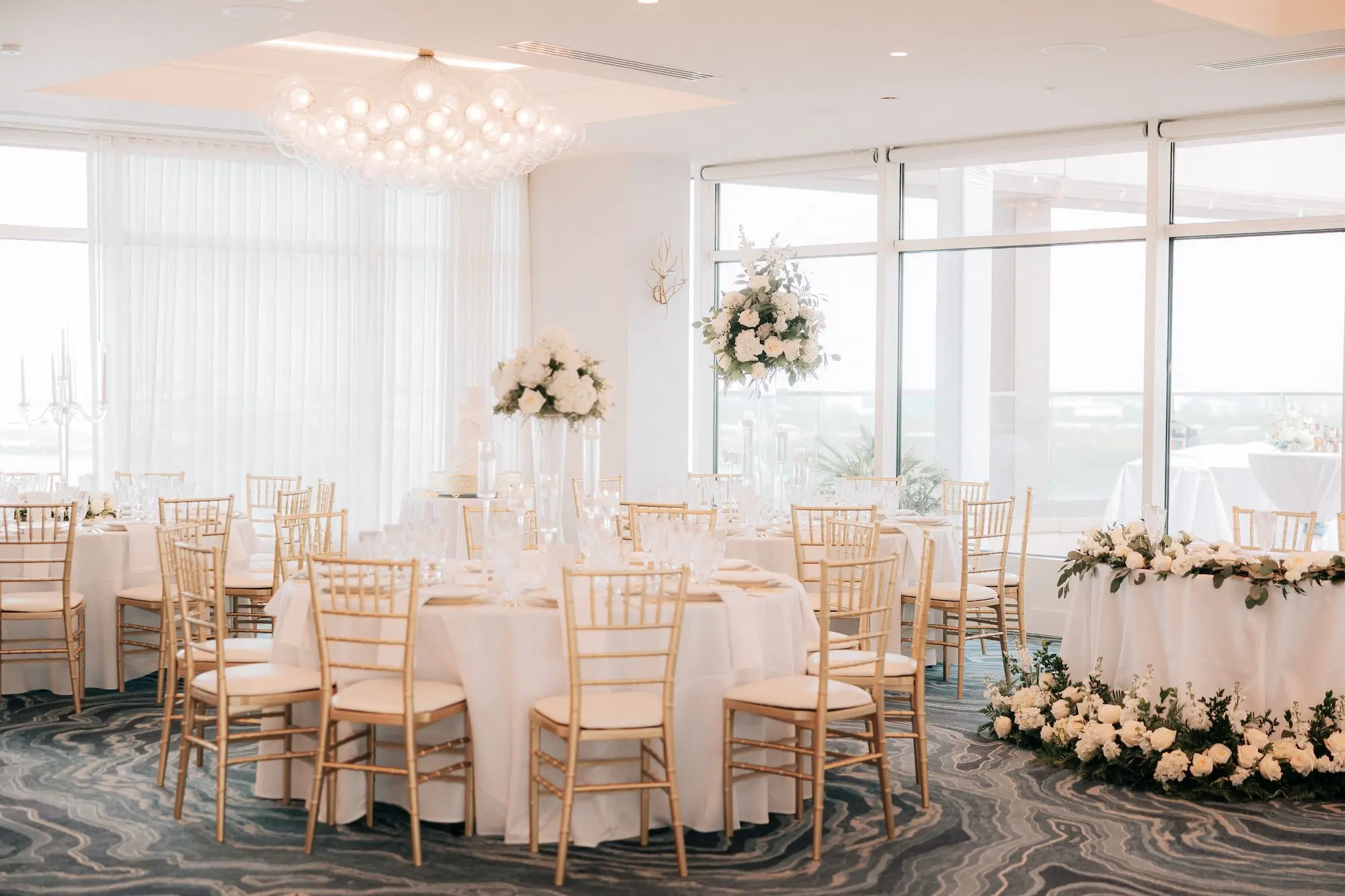 Classic, Ivory Rooftop Wedding | Grand Hyatt Tampa Bay