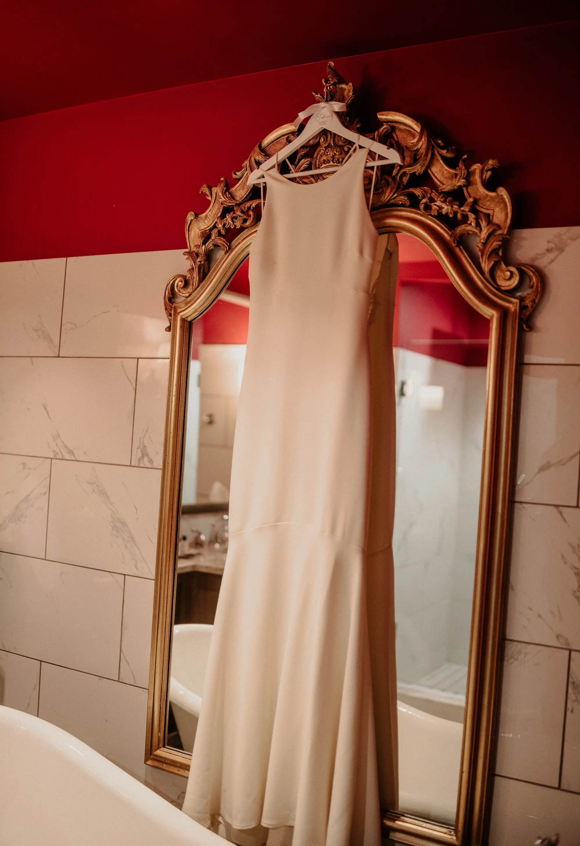 Elegant White Mermaid Wedding Dress Inspiration