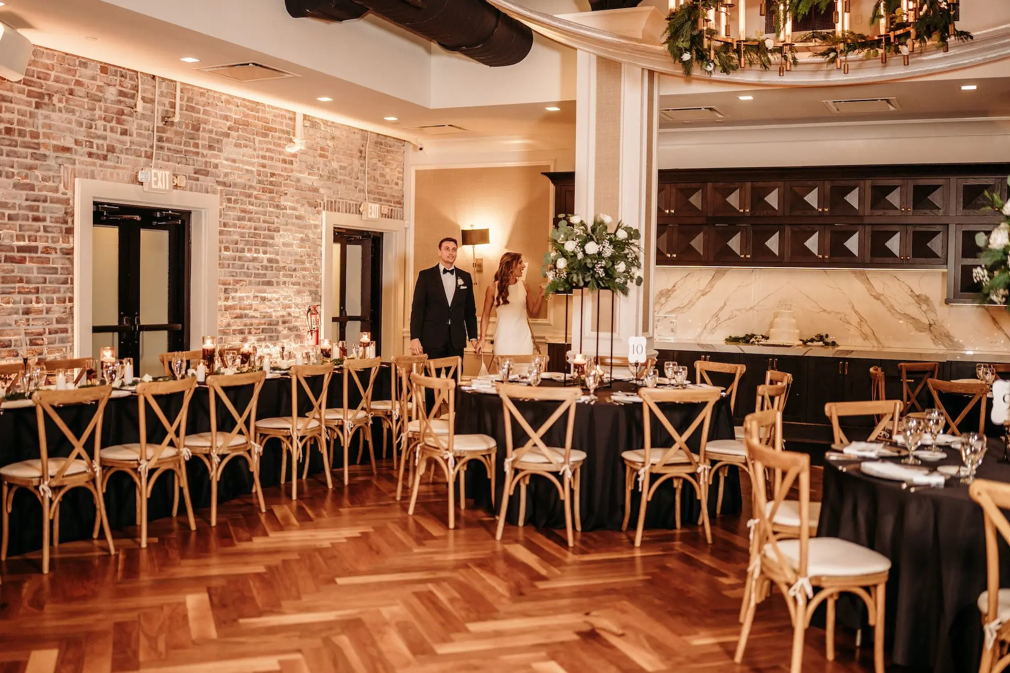 Elegant Black and White Winter Wedding Reception Decor Inspiration