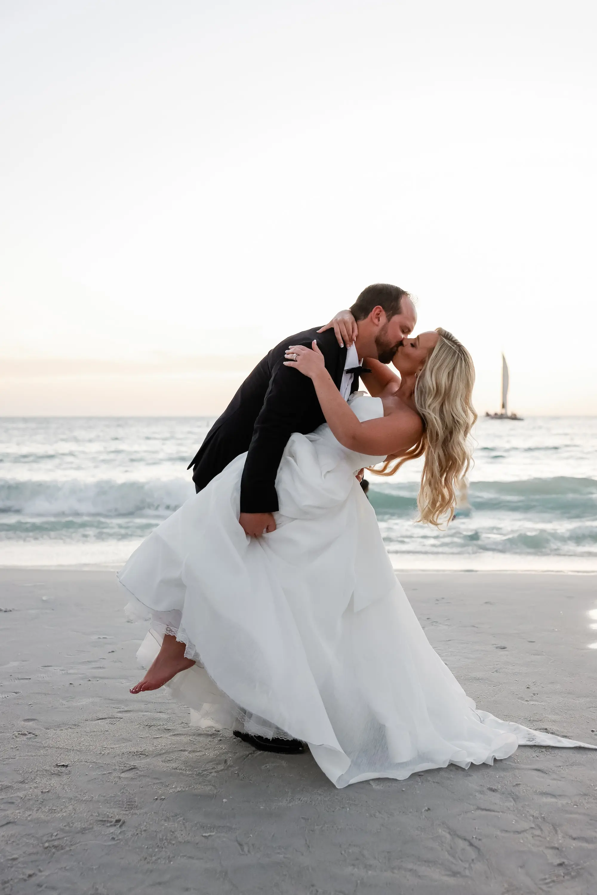 40Classic White Florida Wedding Ideas Venue Hyatt Clearwater Beach - Classic, White Rooftop Wedding | Hyatt Regency Clearwater Beach Bride and Groom Oceanfront Clearwater Beach Wedding Portrait | Tampa Bay Photographer Lifelong Photography Studio