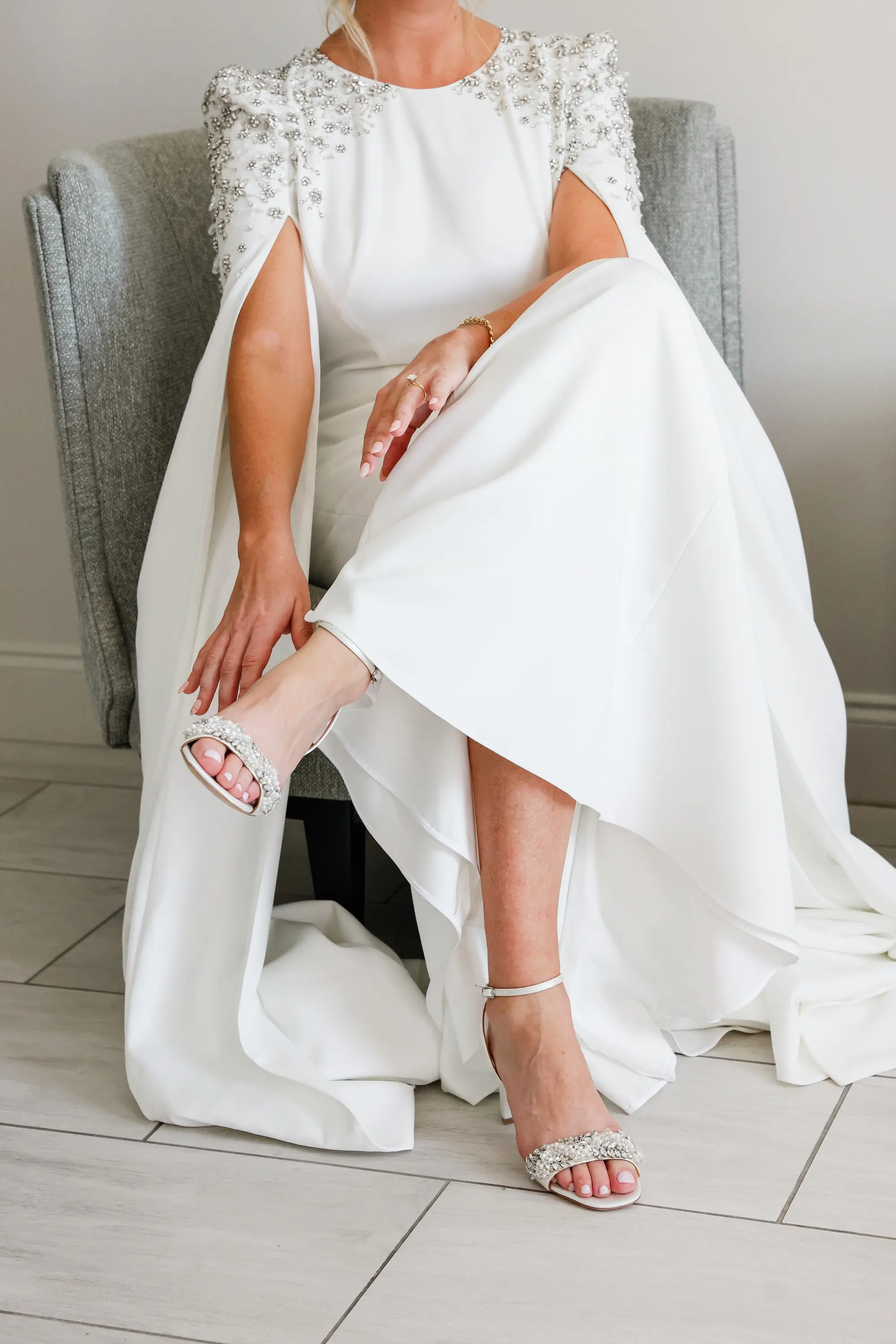 5Luxurious Vibrant Tropical Florida Wedding - Vibrant, Tropical St. Pete Beach Wedding | The Don CeSar Bride Getting Ready Wedding Portrait