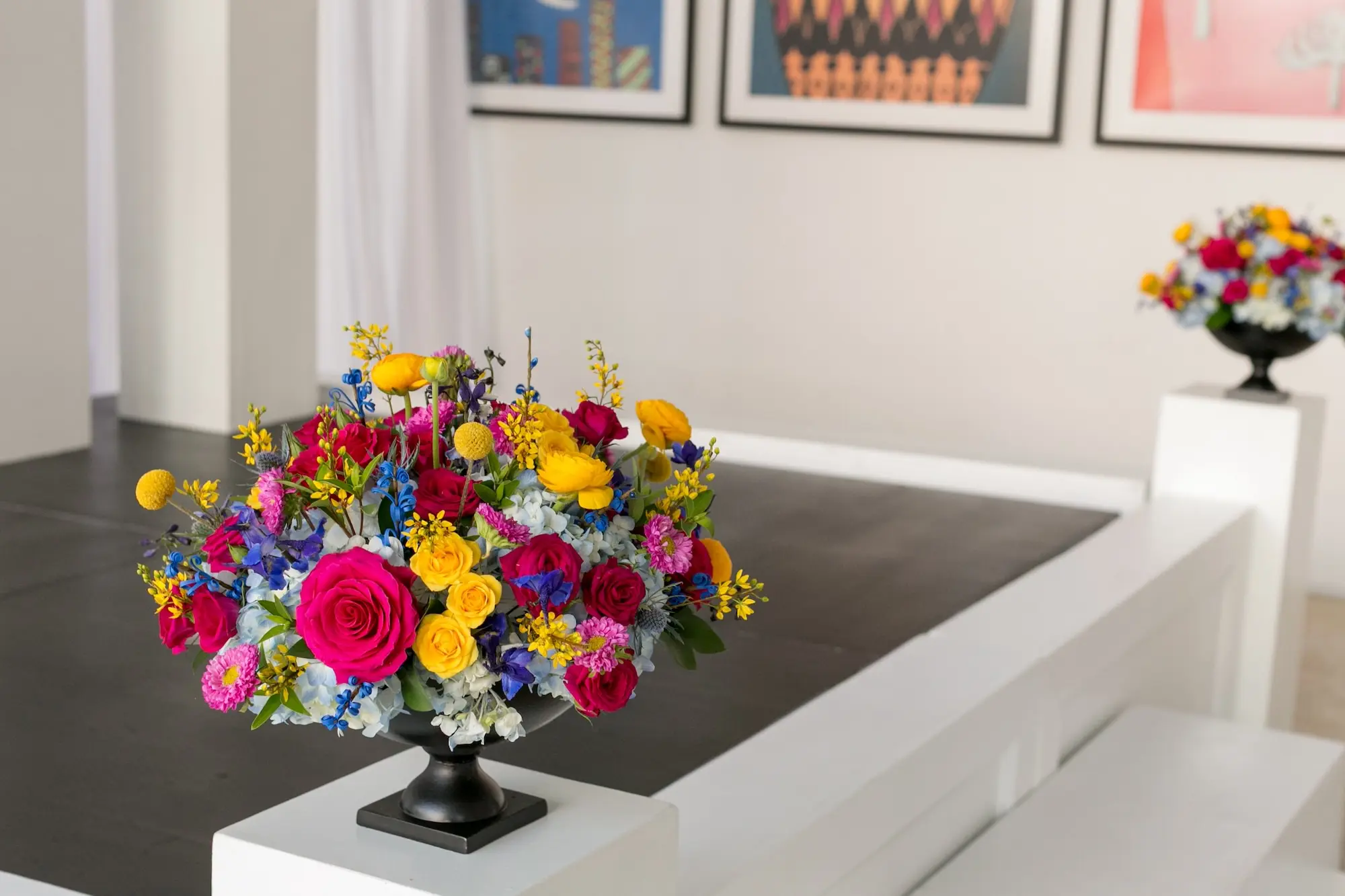 14Colorful Modern Yellow and Pink Wedding Ideas - Vibrant, Modern Gallery Wedding | Tampa Museum of Art Colorful Modern Yellow, Pink, and Blue Flowers Wedding Ceremony Altar Decor Inspiration