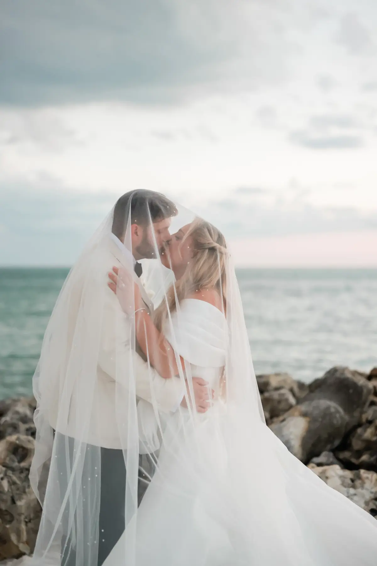 Bride and Groom Wedding Portrait | Clearwater Photographer Lifelong Photography Studio