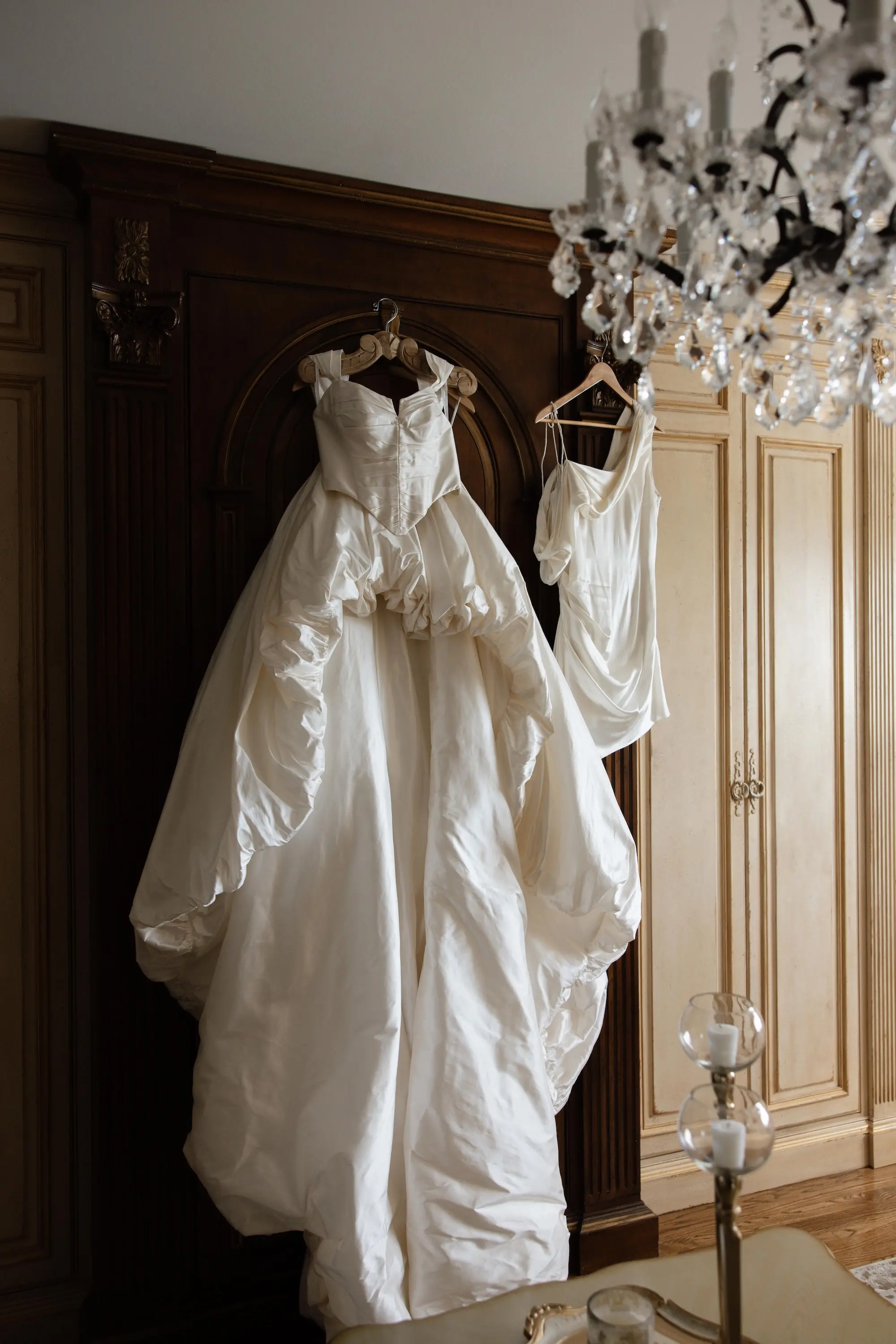 3Elegant Cream Vintage Wedding Inspiration - Luxurious, Neutral Downtown St. Pete Wedding | The Vinoy Elegant Ivory J Andreatta Wedding Dress Inspiration