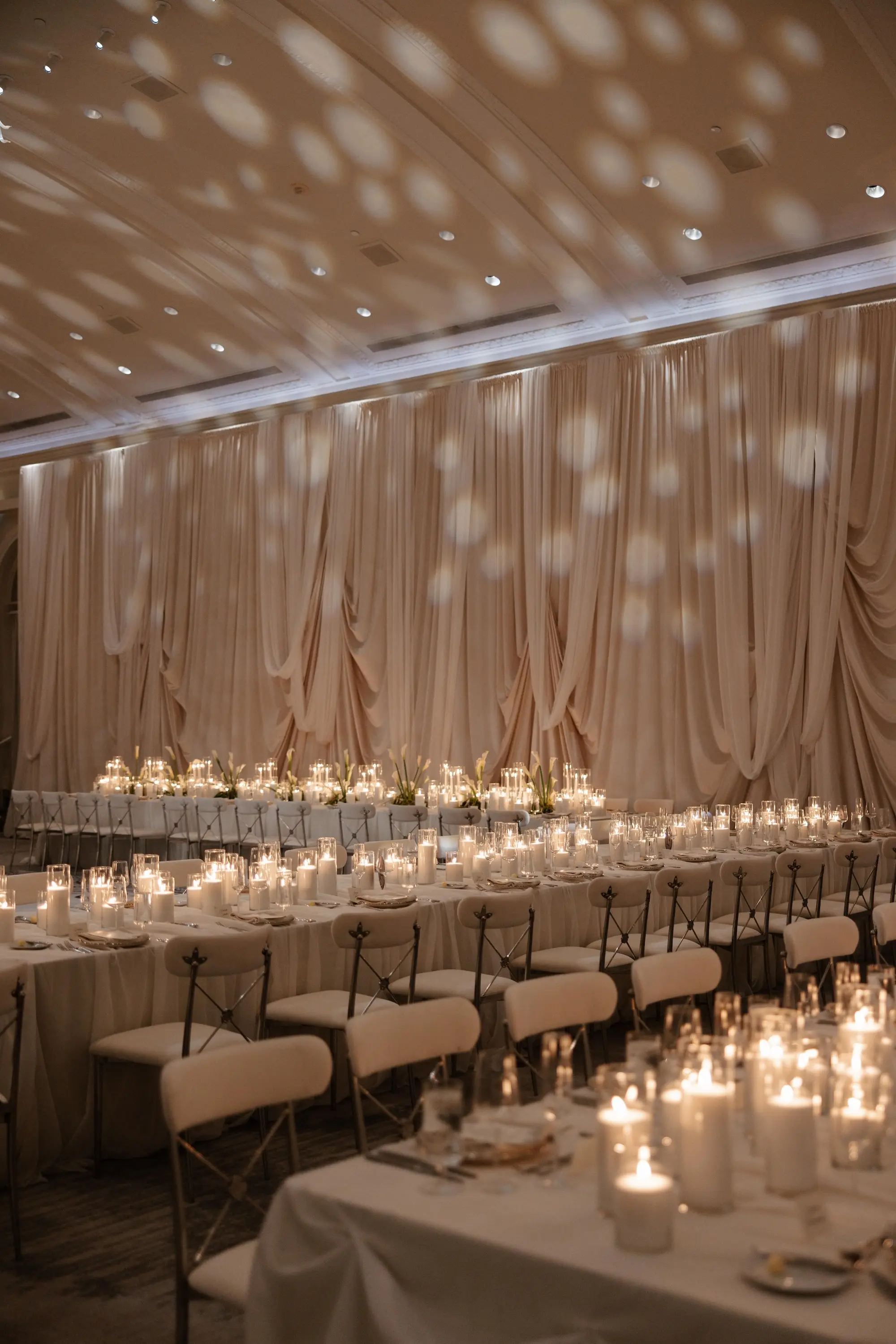 40Elegant Cream Vintage Wedding Inspiration - Luxurious, Neutral Downtown St. Pete Wedding | The Vinoy Elegant Cream Vintage Wedding Reception Decor Inspiration