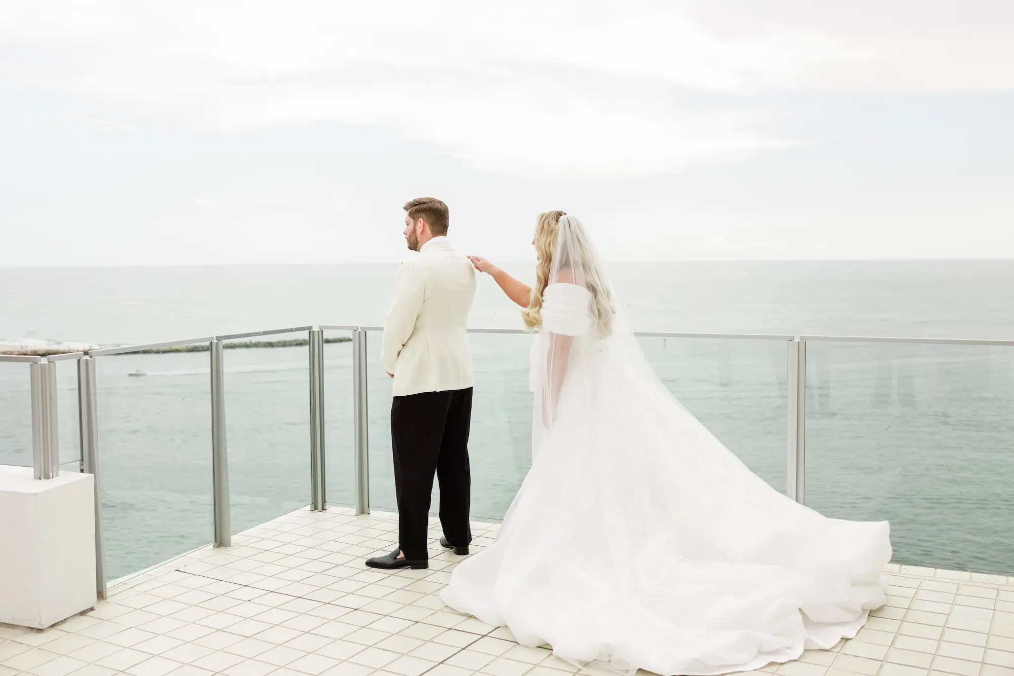 Bride and Groom First Look Wedding Portrait | Clearwater Photographer Lifelong Photography Studio
