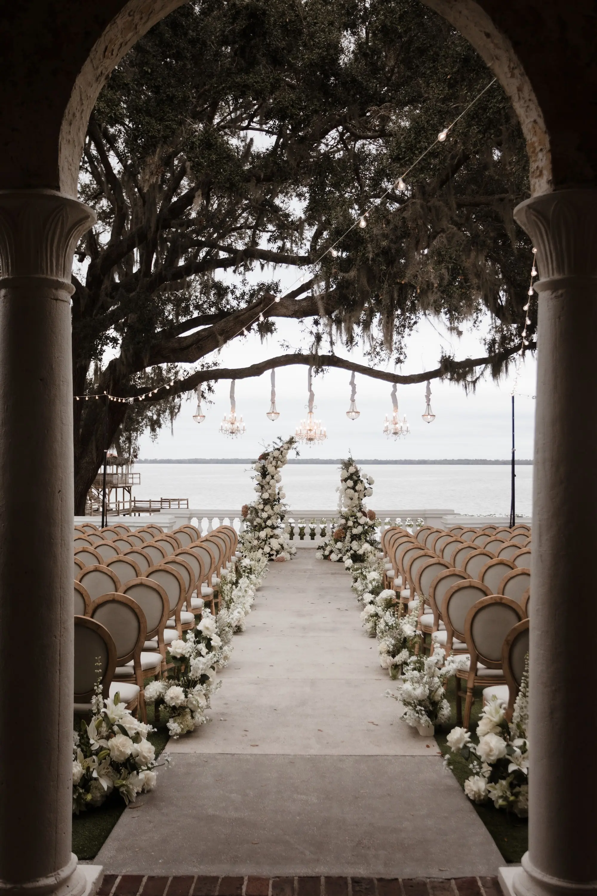 19Timeless Vintage Champagne Wedding Inspiration Evoke Photo and Film Central Florida Venue Bella Cosa - Elegant, Neutral Central Florida Wedding | Bella Cosa Timeless, Vintage, Champagne Wedding Ceremony Decor Inspiration | Orlando Event Venue Bella Cosa