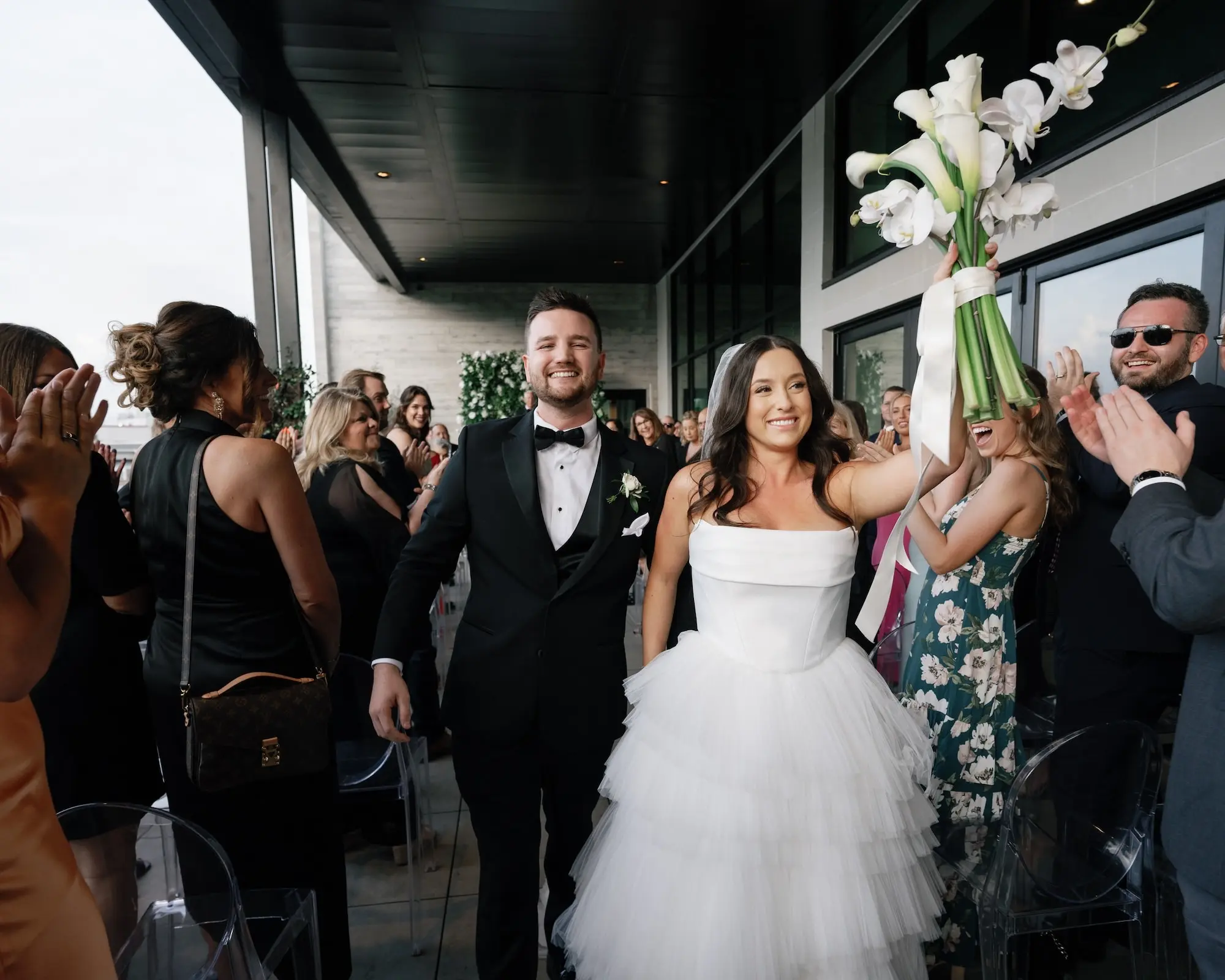 27Modern Classic Black and White Wedding Inspiration - Modern, Black and White Tampa Wedding | Hyde House Public Studio Bride and Groom Just Married Wedding Portrait | Tampa Bay Photographer Dewitt For Love Photography