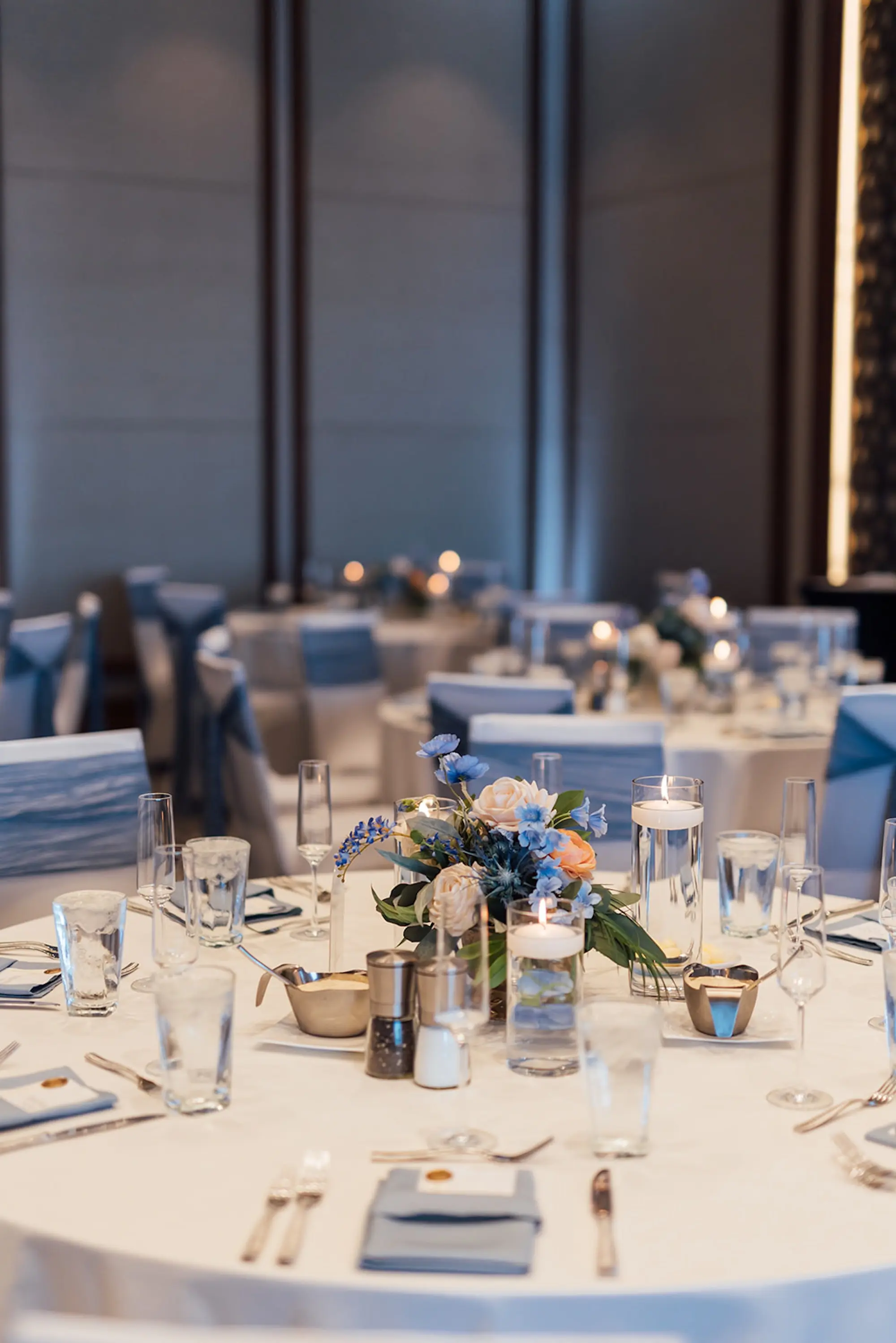 Coastal Peach and Blue Wedding Reception Tablescape Decor Inspiration