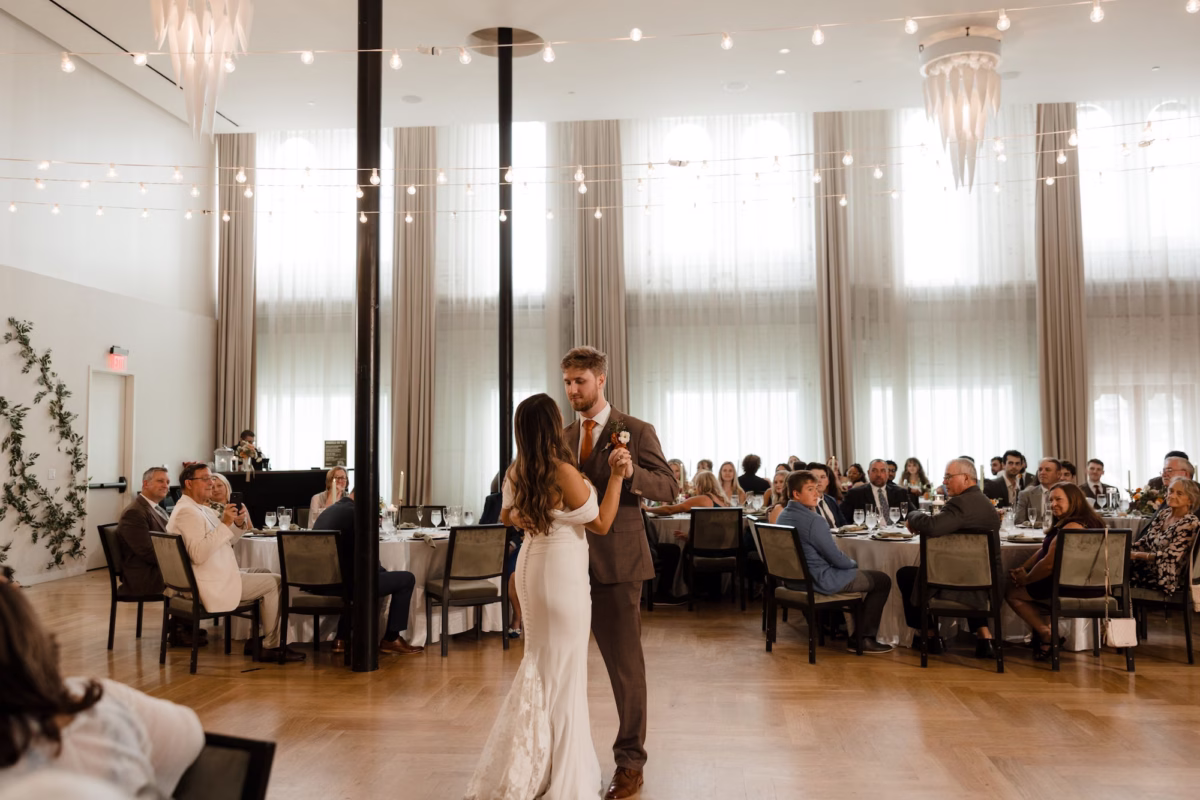 Bride and Groom First Dance Wedding Portrait | Tampa Bay DJ Graingertainment